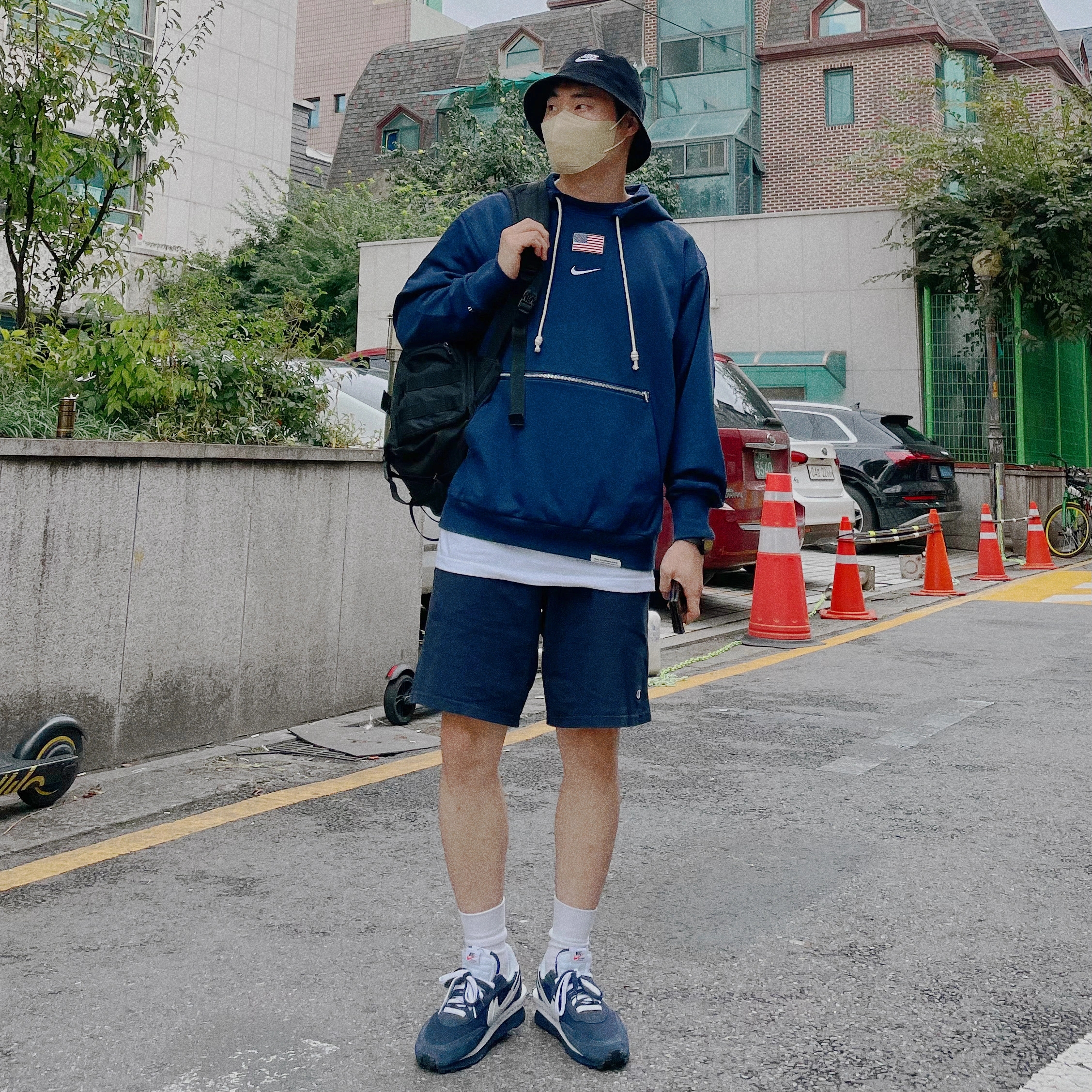 Nike x Sacai x Fragment LDWaffle Blackened Blue 착용 스타일