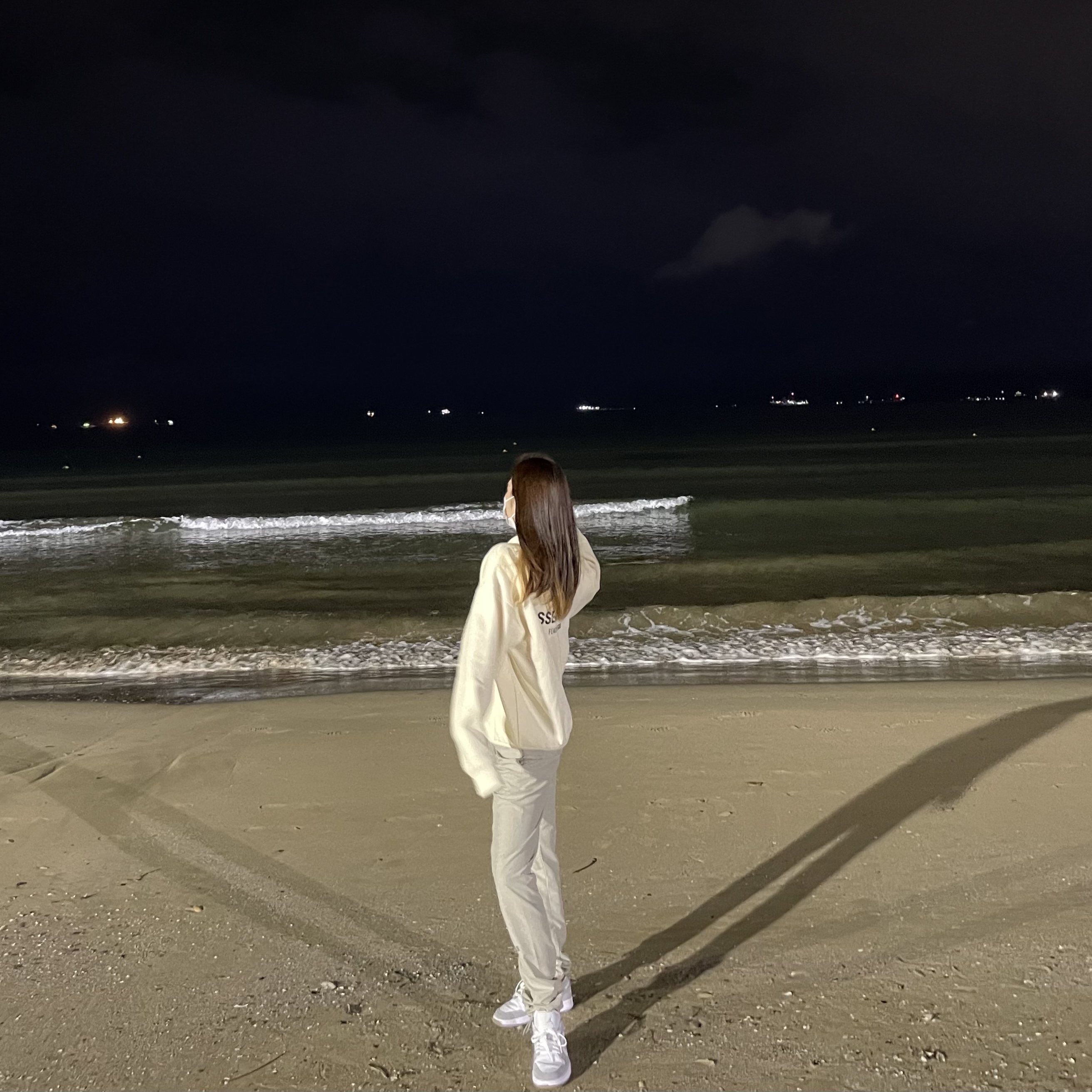 Essentials Mockneck Half-Zip Cream - 21SS, (W) Jordan 1 Low White Wolf Grey 착용 스타일 - 1