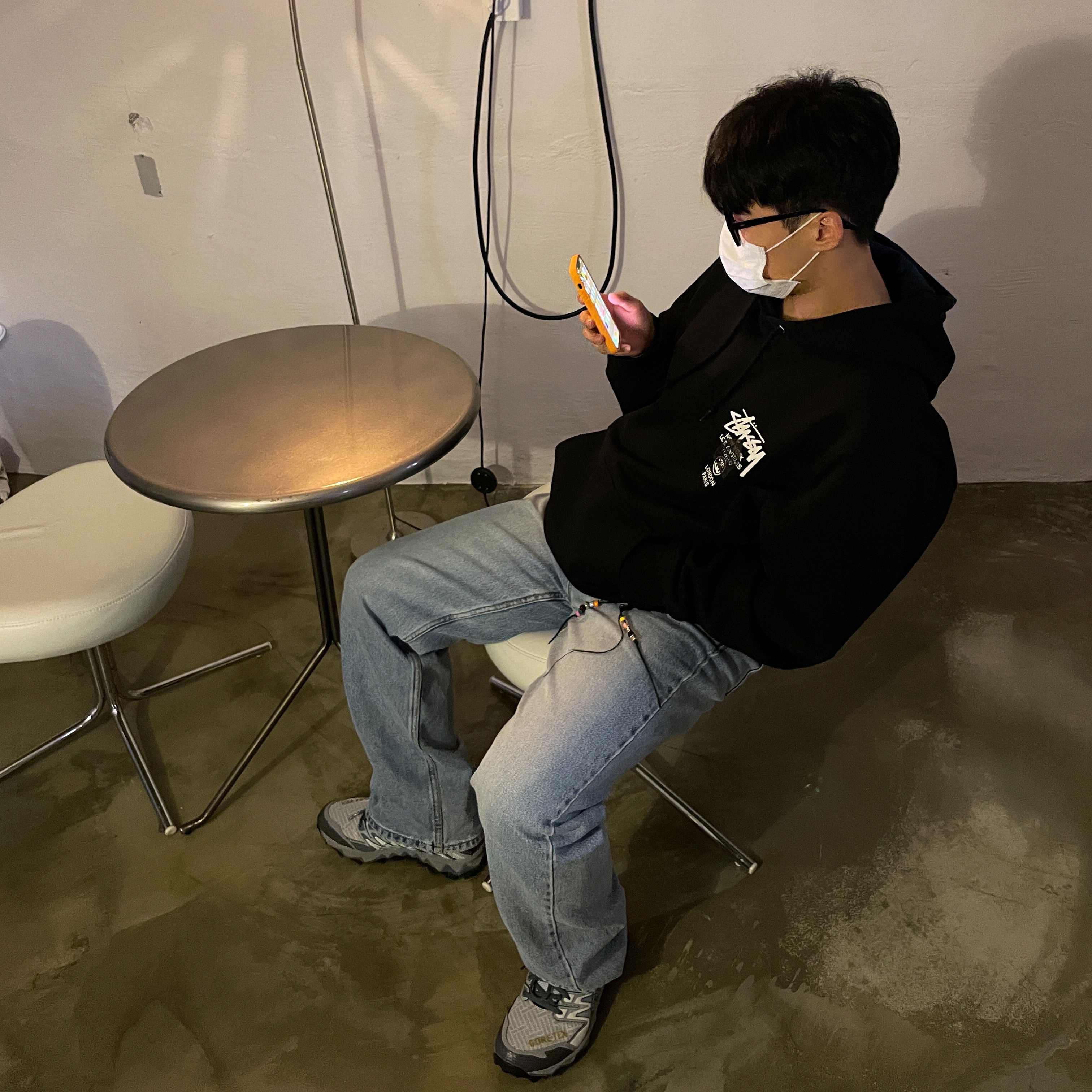Stussy Stock DSM London Hoodie Black 2021, Asics x Beams Gel-FujiTrabuco 7 Glacier Grey 착용 스타일