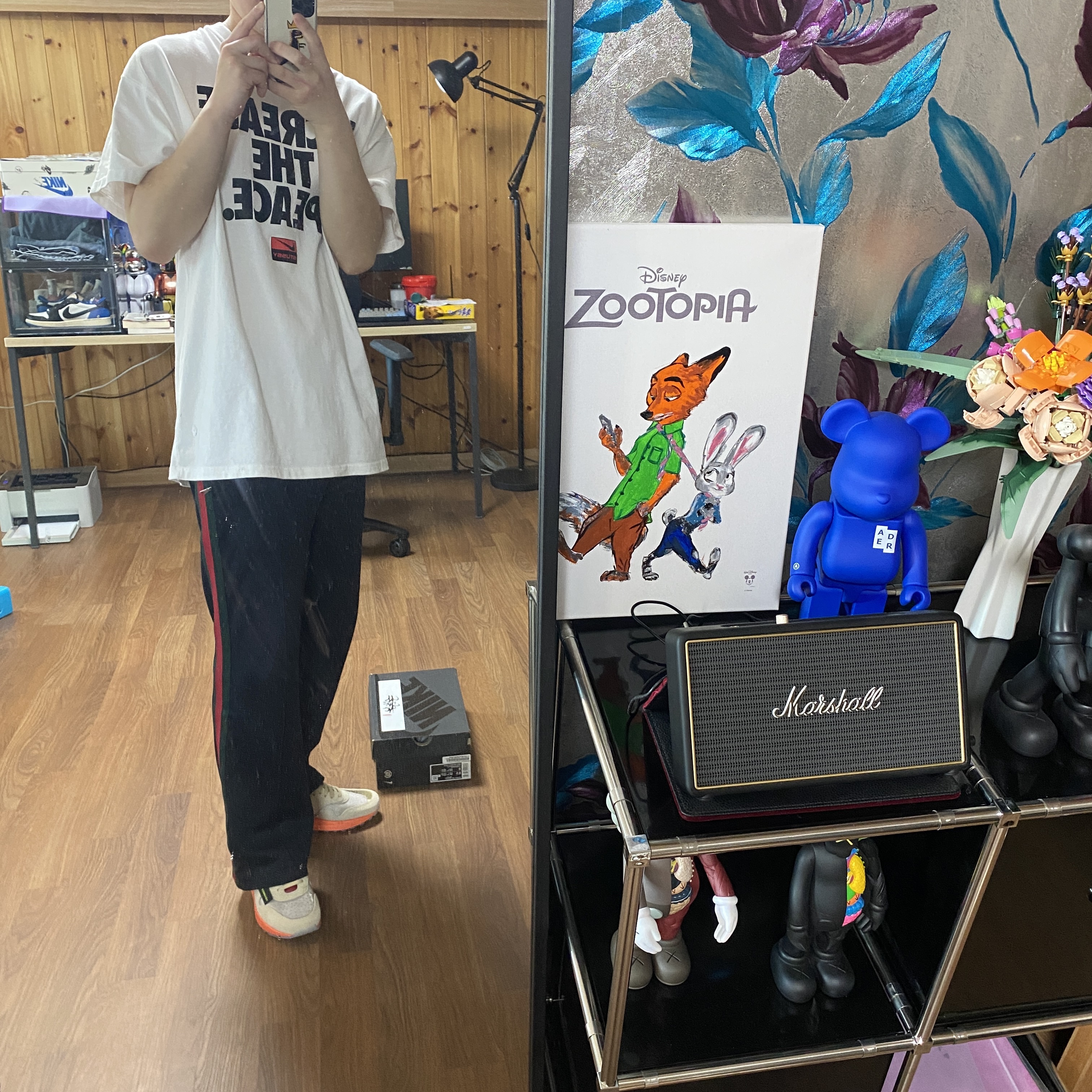 Nike x Clot Air Max 1 Net, Jordan 1 x Travis Scott x Fragment Retro Low OG SP Military Blue 착용 스타일