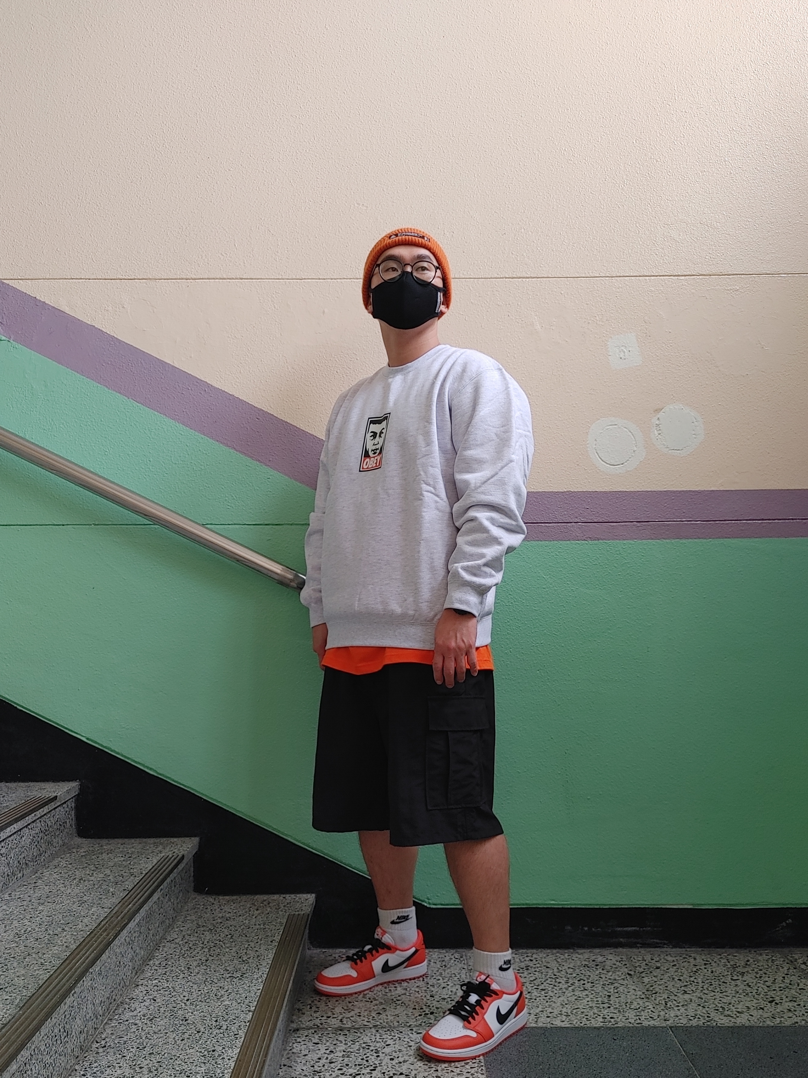 Jordan 1 Low OG Starfish, IAB Studio x Obey Beenzino Icon Crew Ash Gray 착용 스타일