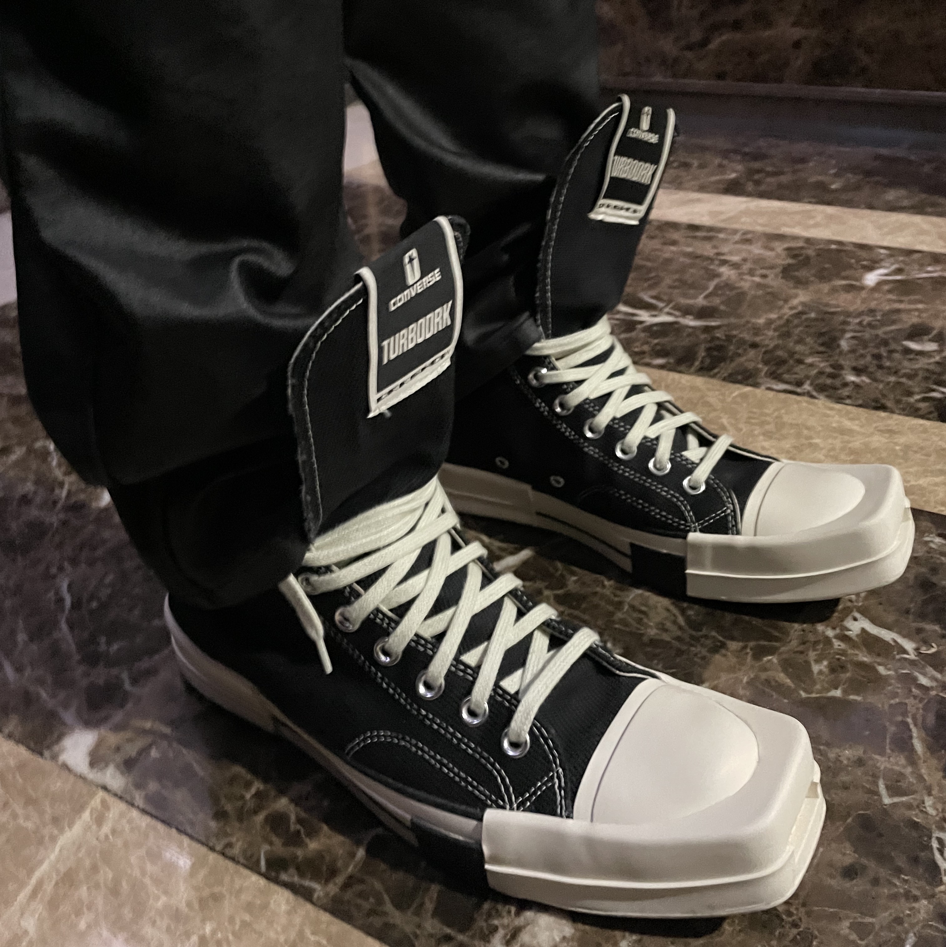Converse x Drkshdw Turbodrk Chuck 70 Hi Black, Essentials Knit Sweater Black Melange - 20SS 착용 스타일 - 2