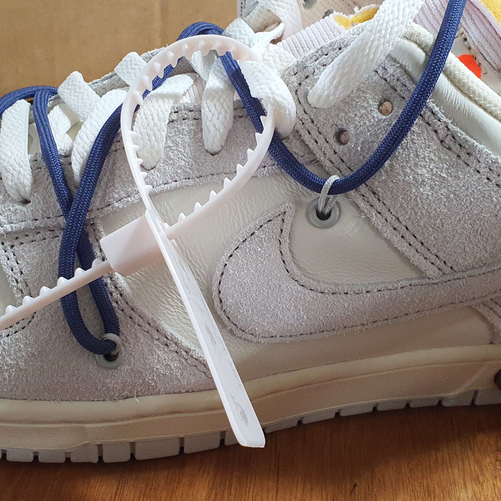 Nike x Off-White Dunk Low The 50 - Lot 18 착용 스타일 - 5