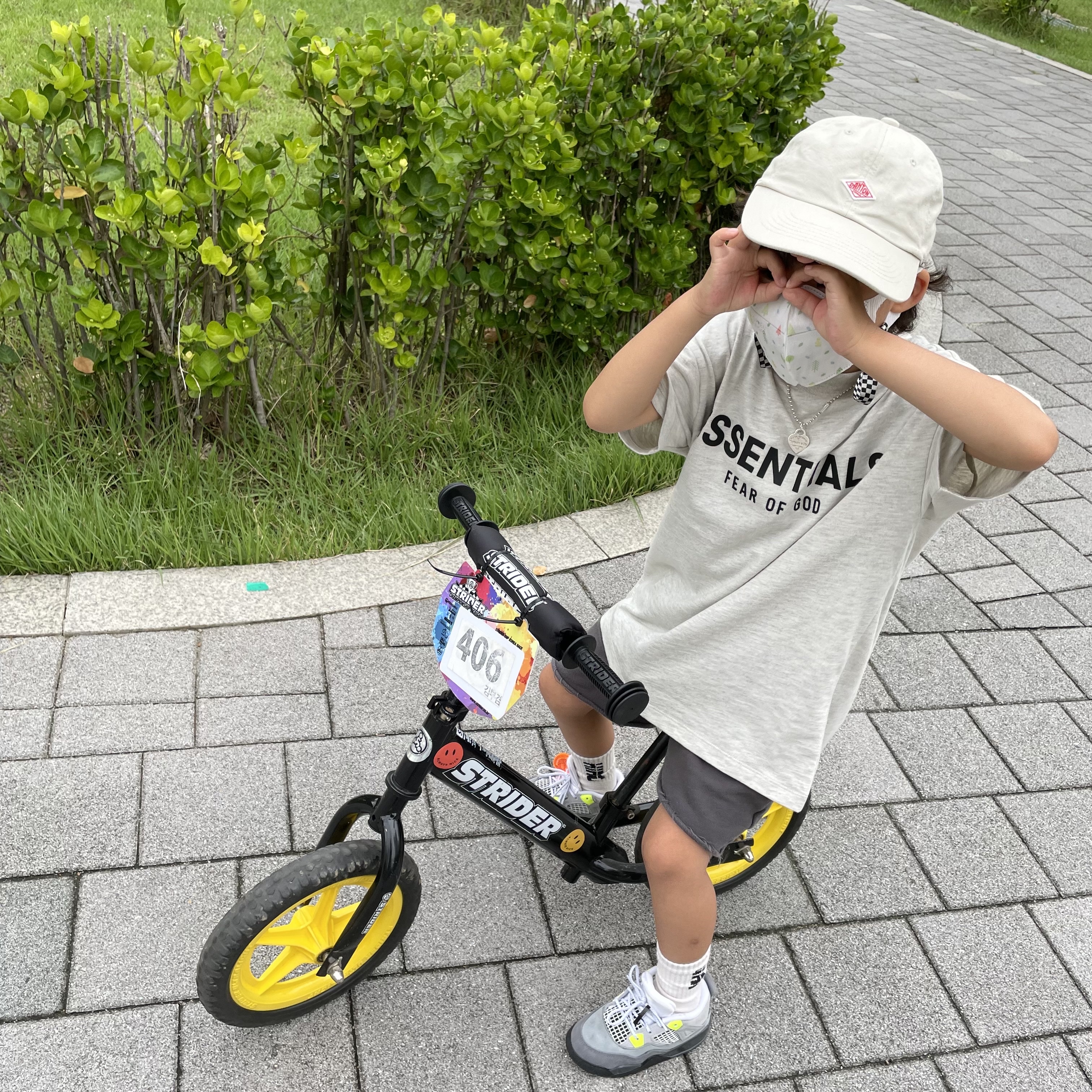 (TD) Jordan 4 Retro SE Neon 95, (Kids) Essentials T-Shirt Cream - 21SS 착용 스타일