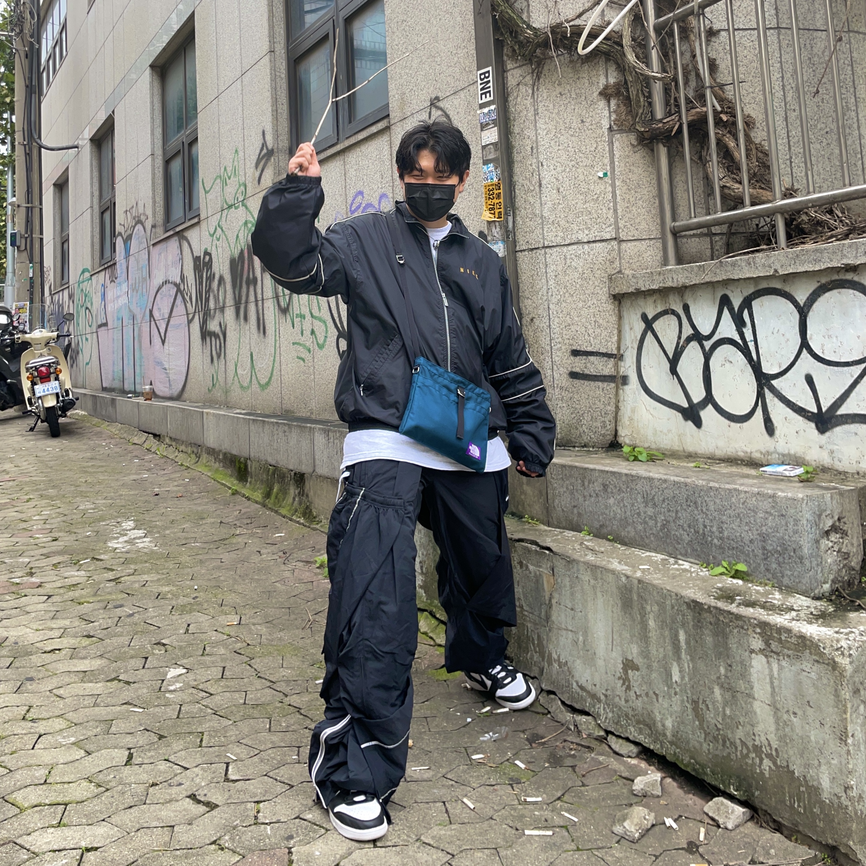 Nike x Ambush Dunk High Black, Nike NRG DH Pants Black 착용 스타일