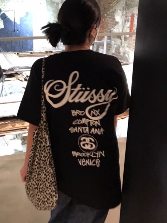 Stussy World Tour T-Shirt Black 착용 스타일