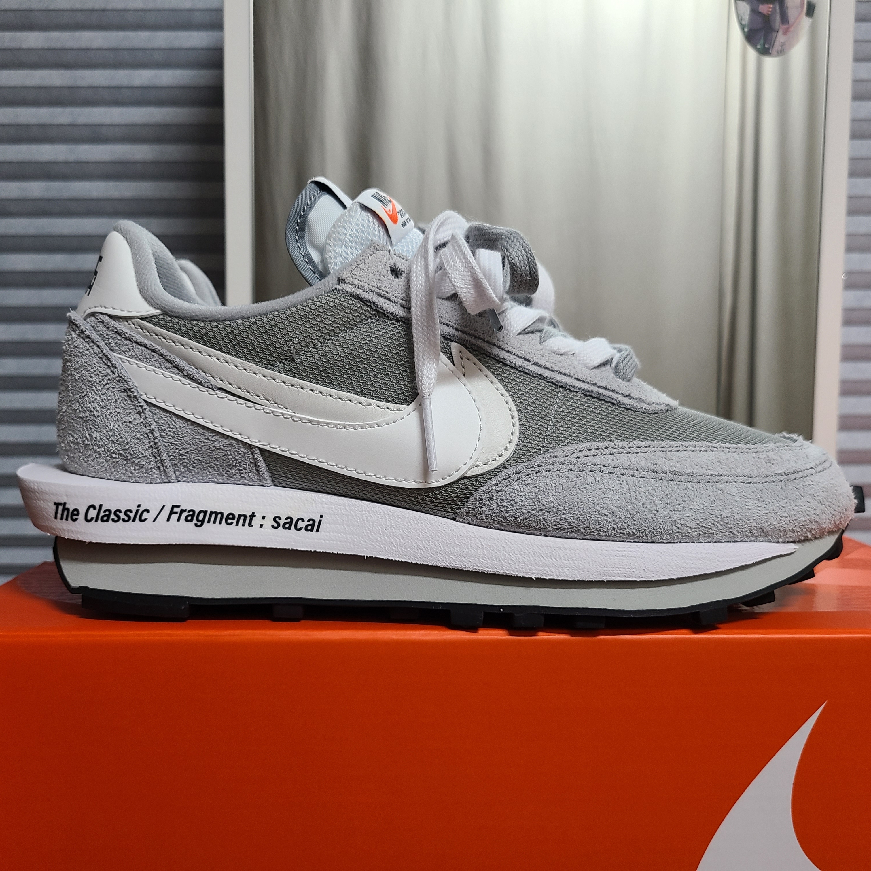 Nike x Sacai x Fragment LDWaffle Light Smoke Grey 착용 스타일