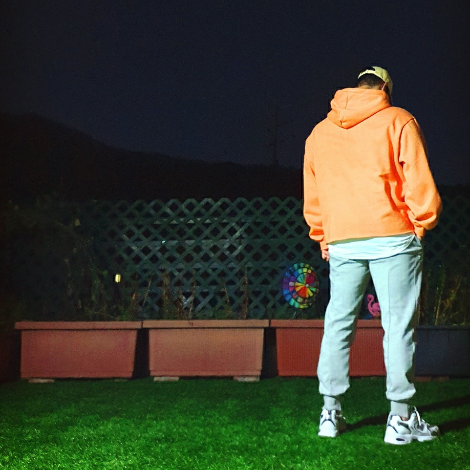 New Balance 530 White 착용 스타일 - 3