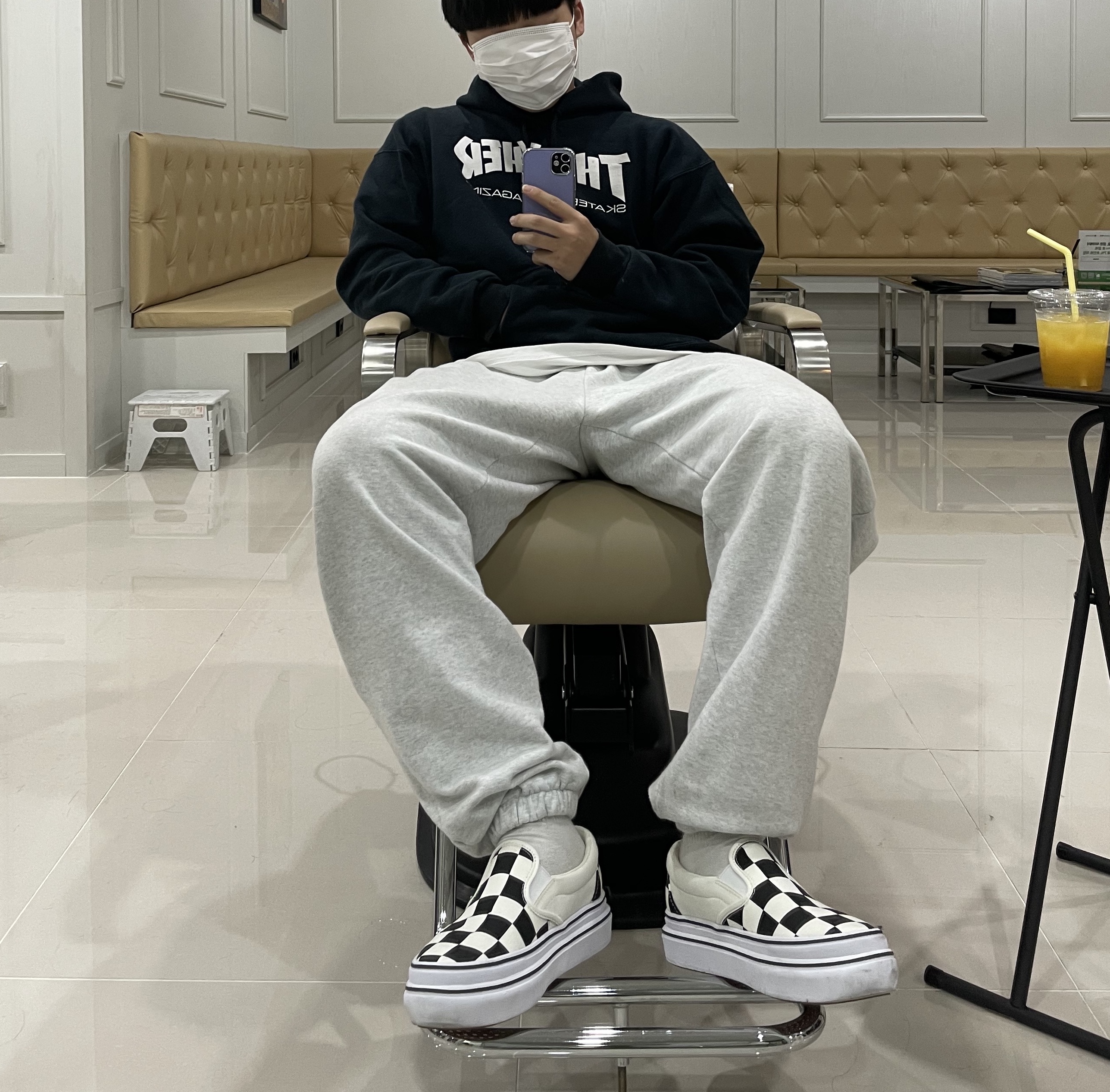 Vans Super ComfyCush Slip-On Big Classics Checker 착용 스타일