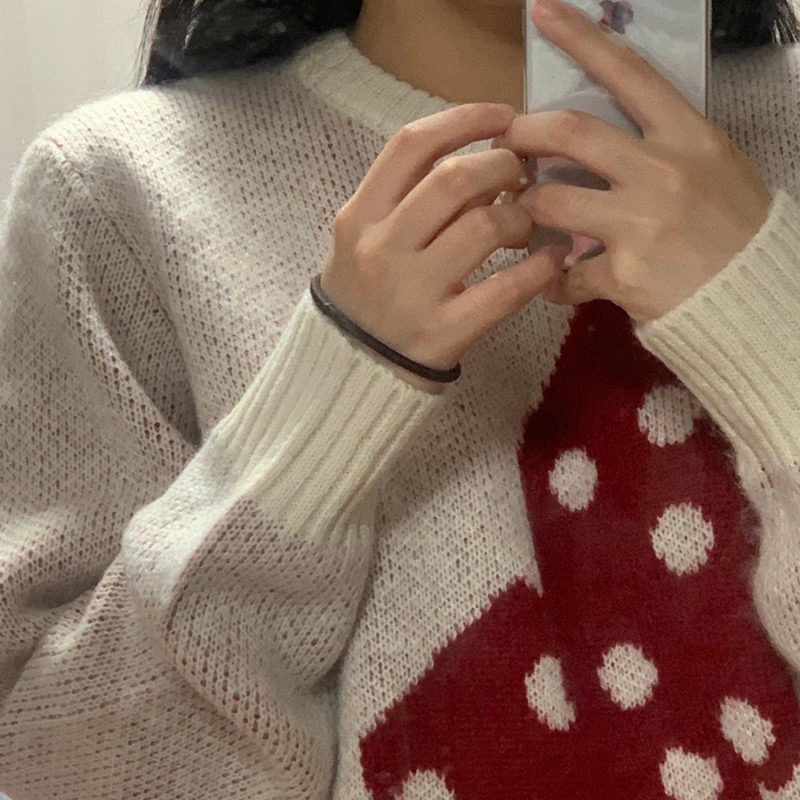 Stussy Dice Mohair Sweater Bone 착용 스타일