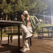KREAM 프로필 이미지