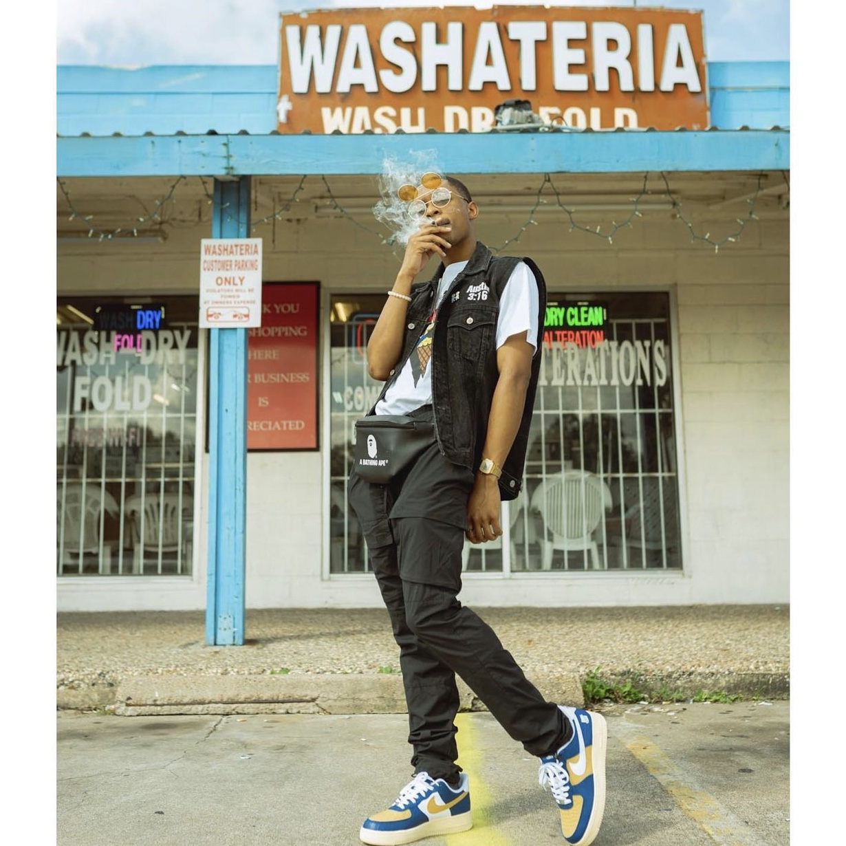 Nike x Undefeated Air Force 1 Low SP 5 On It Court Blue 착용 스타일 - 2