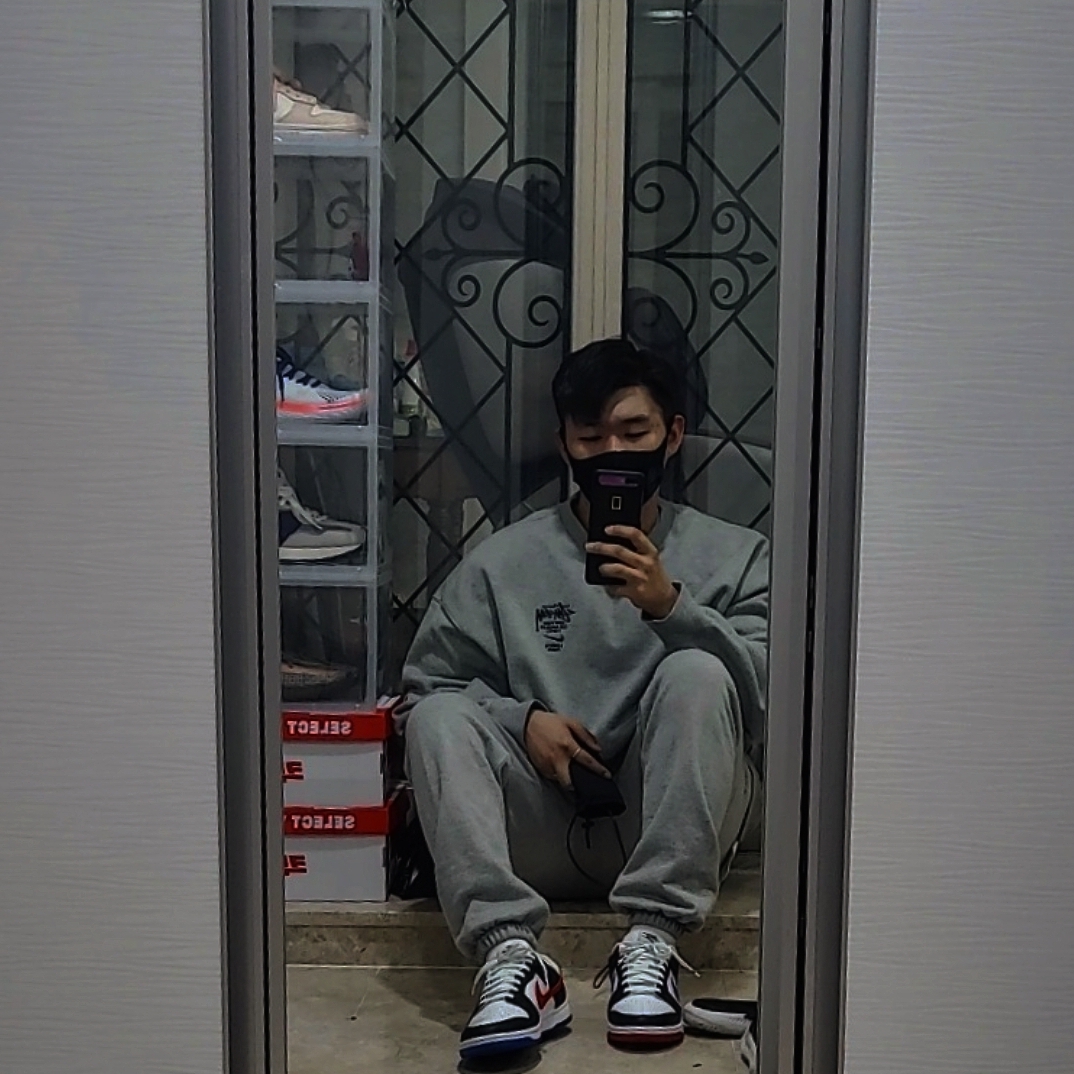 Nike x Stussy NRG ZR Fleece Crewneck Heather Grey - Asia, Nike Dunk Low SE Seoul 착용 스타일