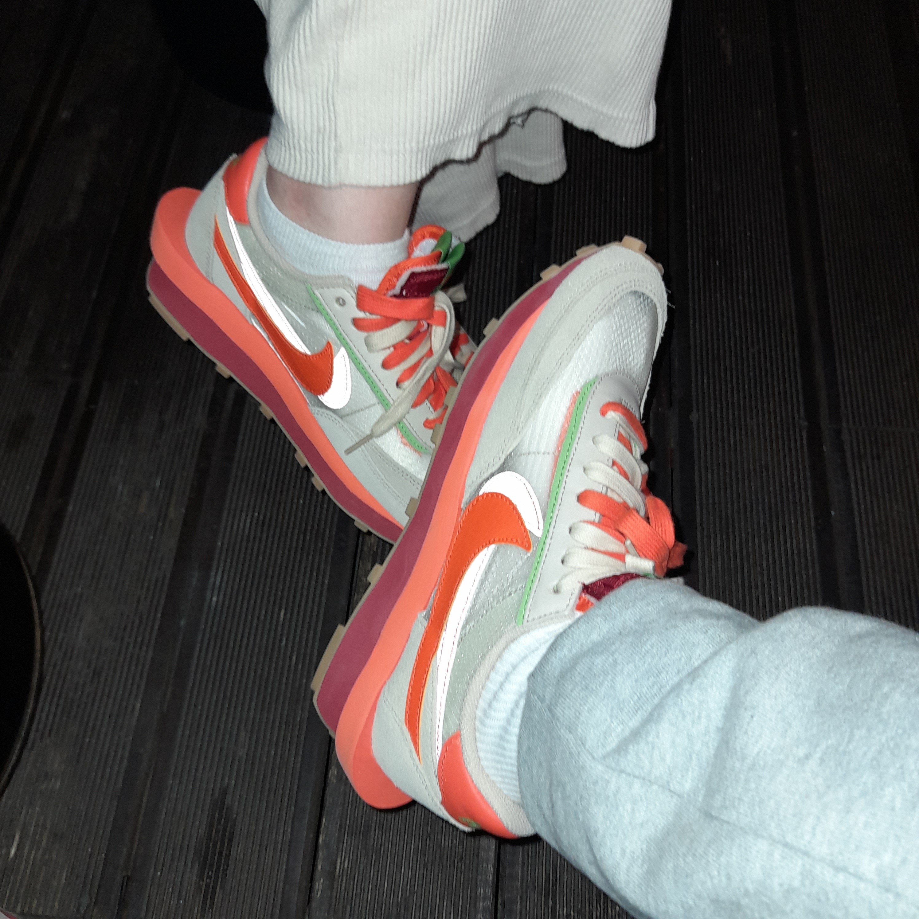 Nike x Sacai x Clot LDWaffle Orange Blaze 착용 스타일 - 3