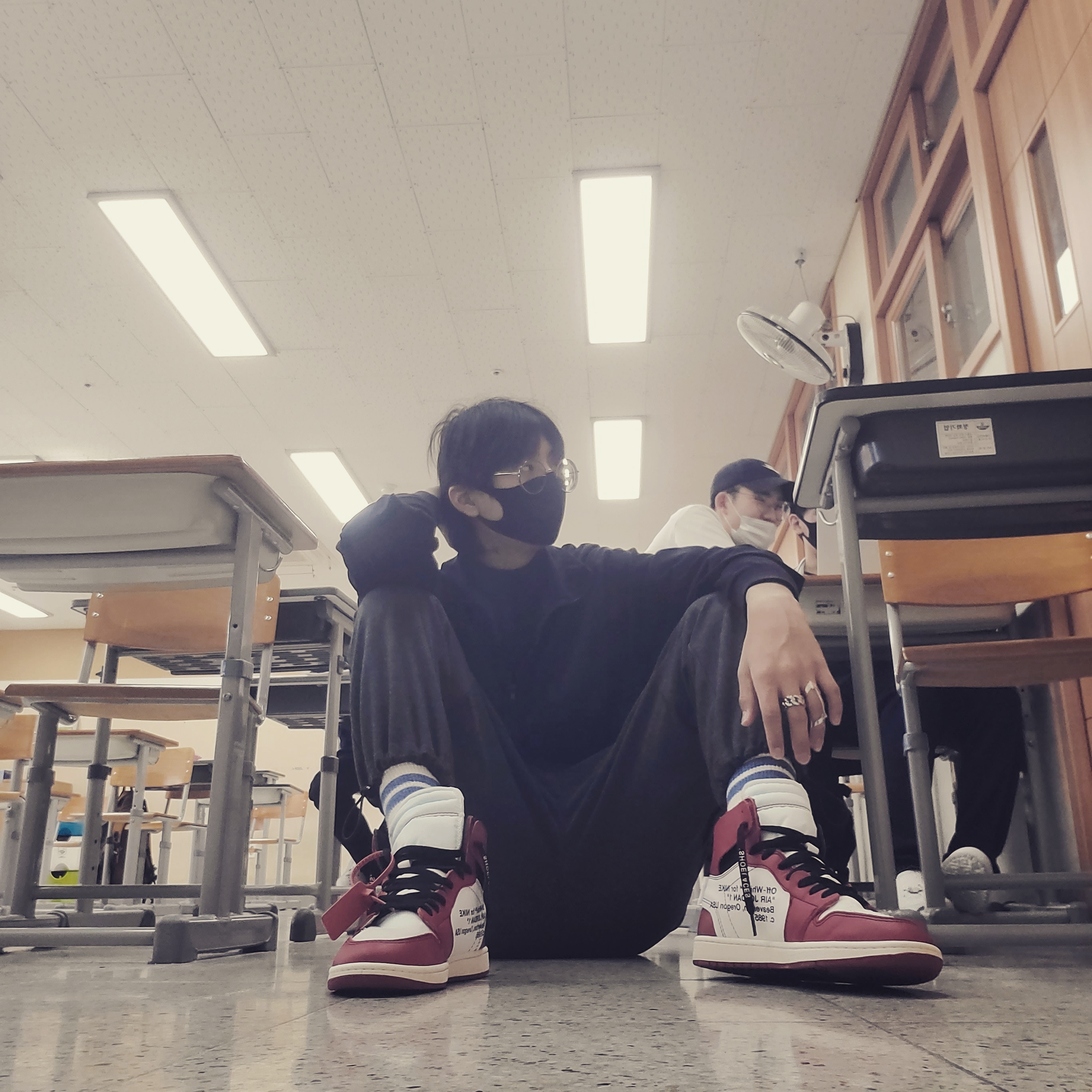 Jordan 1 x Off-White Retro High Chicago The Ten 착용 스타일