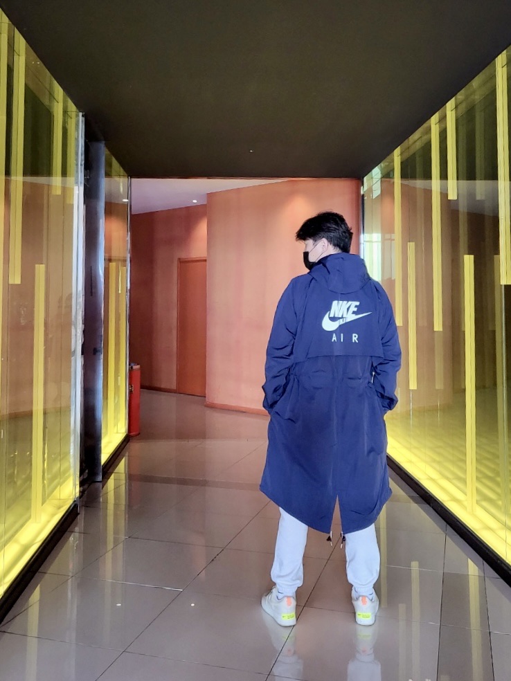 Nike x Kim Jones Reversible Parka Navy - US/EU, Nike Air Force 1 Experimental Sail 착용 스타일
