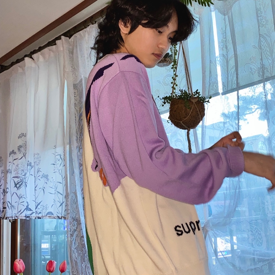 Supreme Faces Sweater Cream - 21FW 착용 스타일 - 2