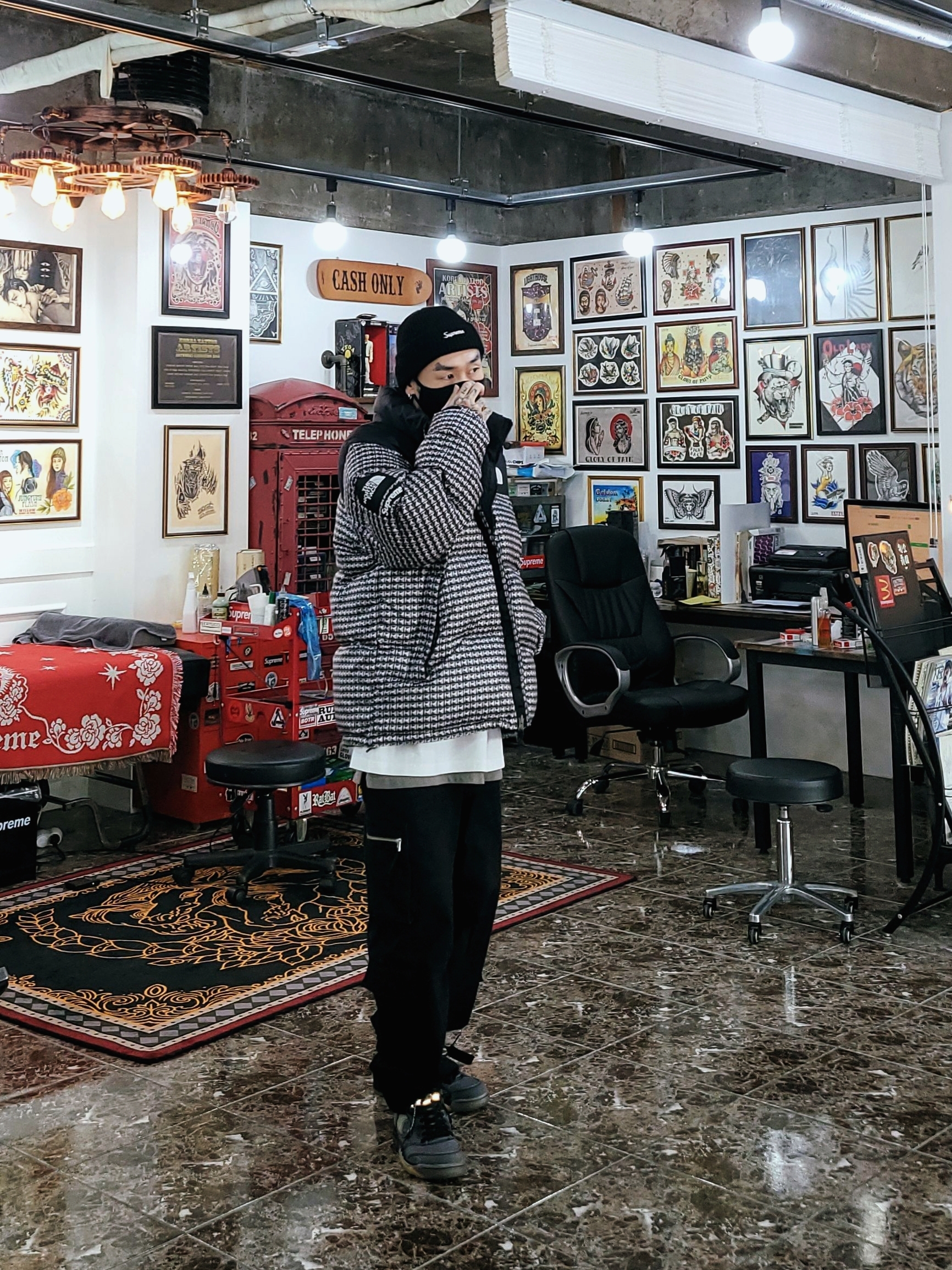 Supreme Loose Gauge Beanie Black, Supreme x The North Face Studded Nuptse Jacket Black - 21SS 착용 스타일