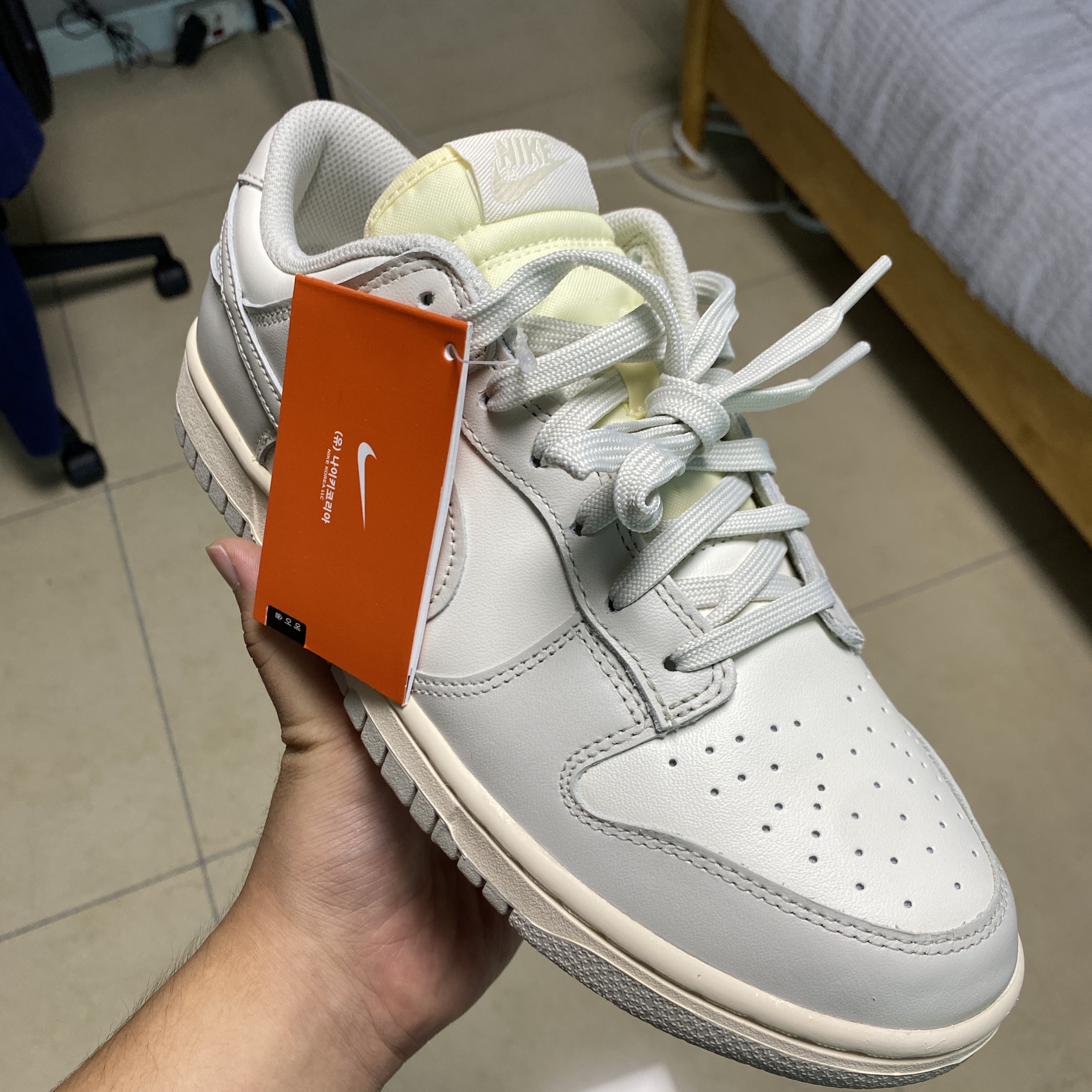 (W) Nike Dunk Low Light Bone 착용 스타일