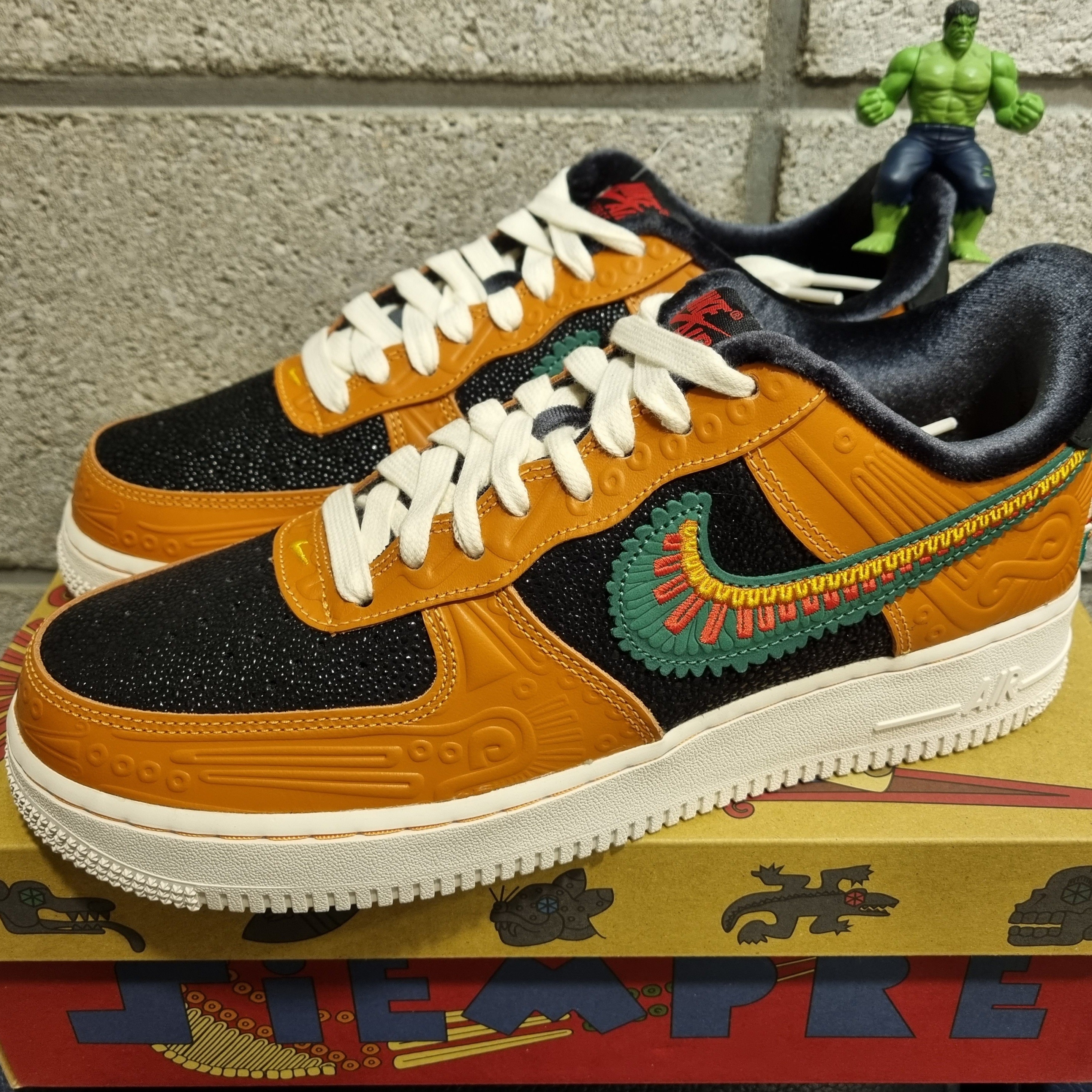 Nike Air Force 1 '07 LX Siempre Familia 착용 스타일 - 1