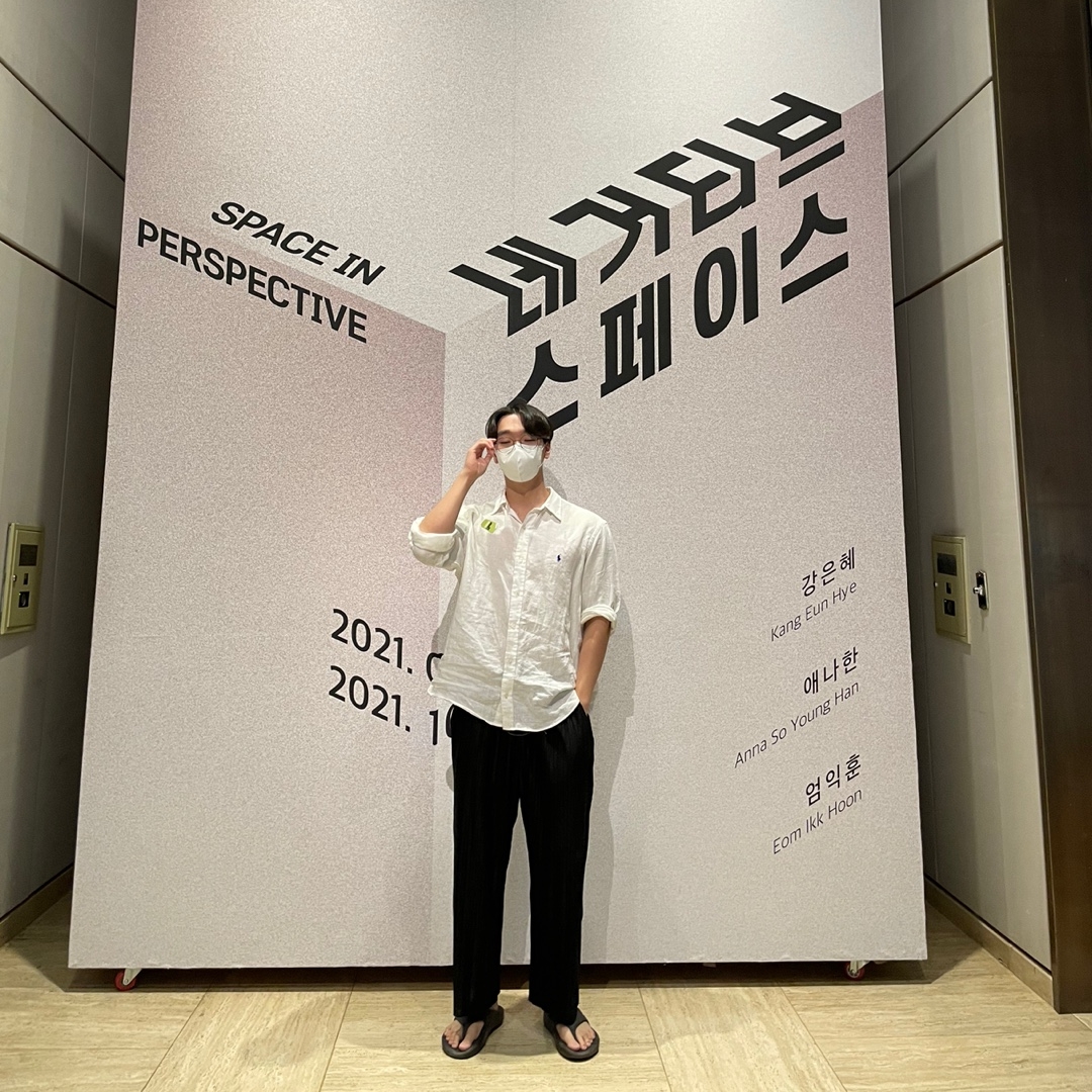 Oofos OOriginal Black 착용 스타일