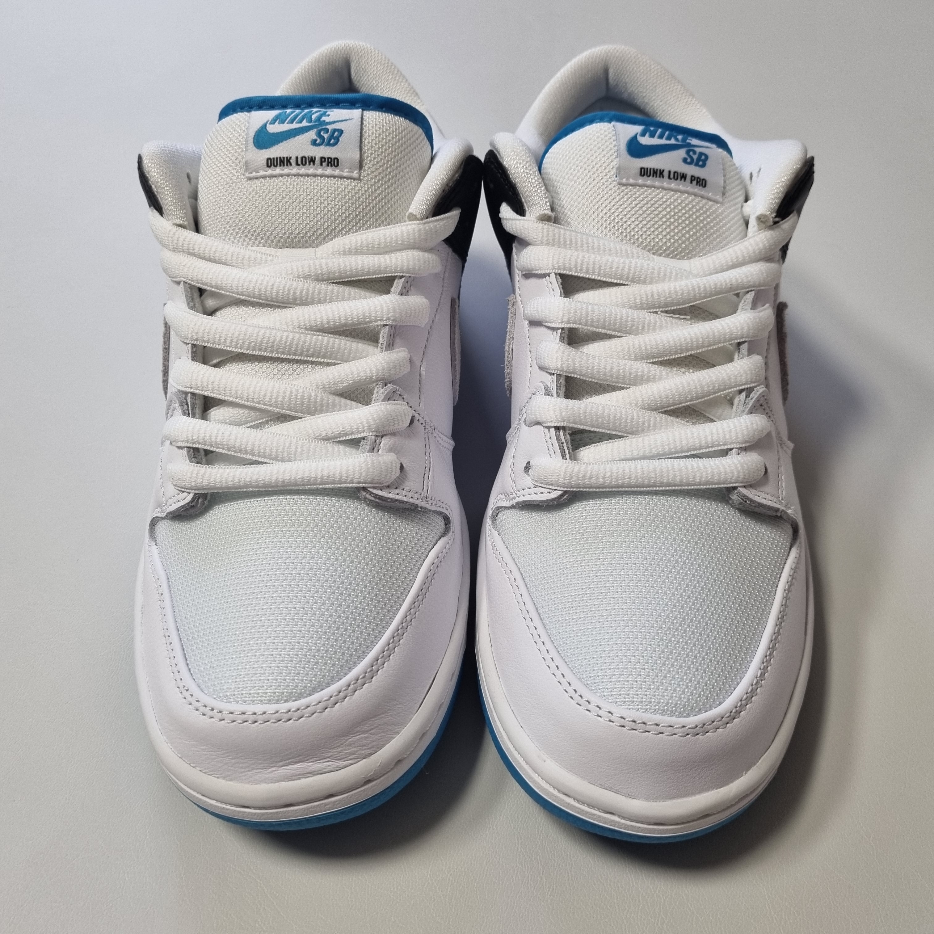 Nike SB Dunk Low Pro Laser Blue 착용 스타일 - 2