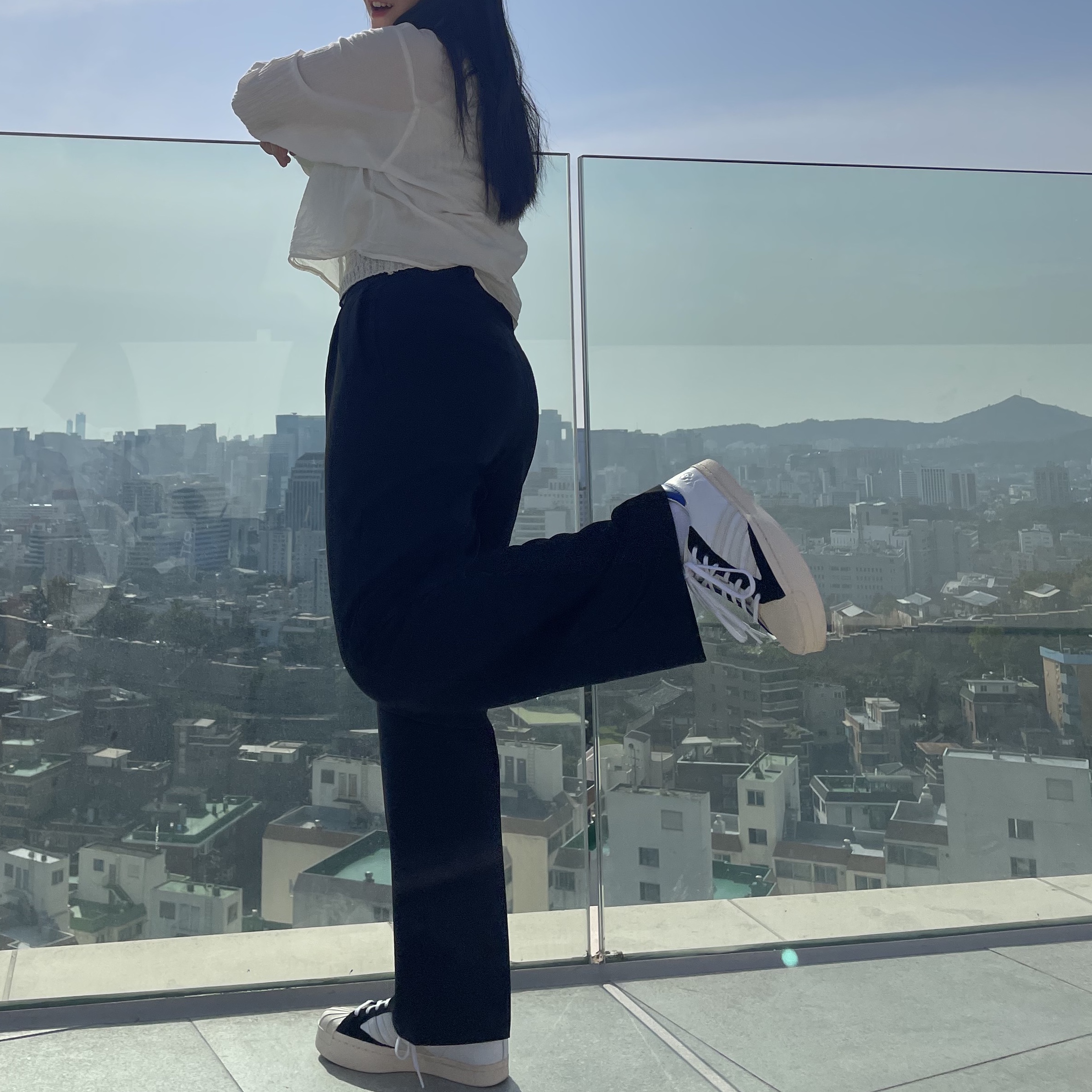Y-3 Yohji Star Cloud White Bold Blue 착용 스타일