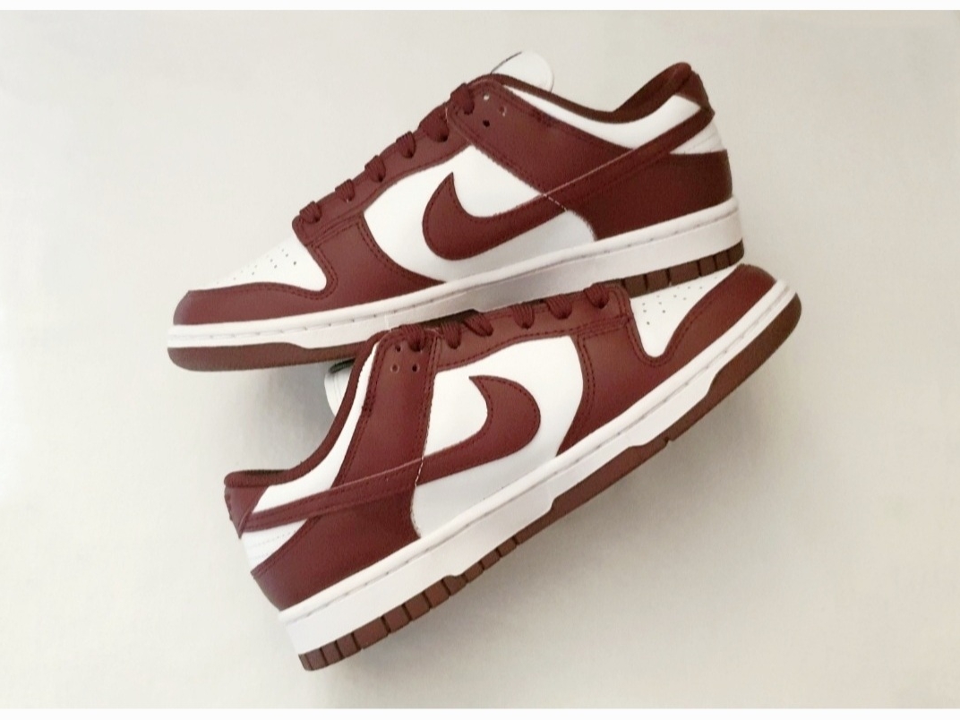 (W) Nike Dunk Low Bordeaux 착용 스타일