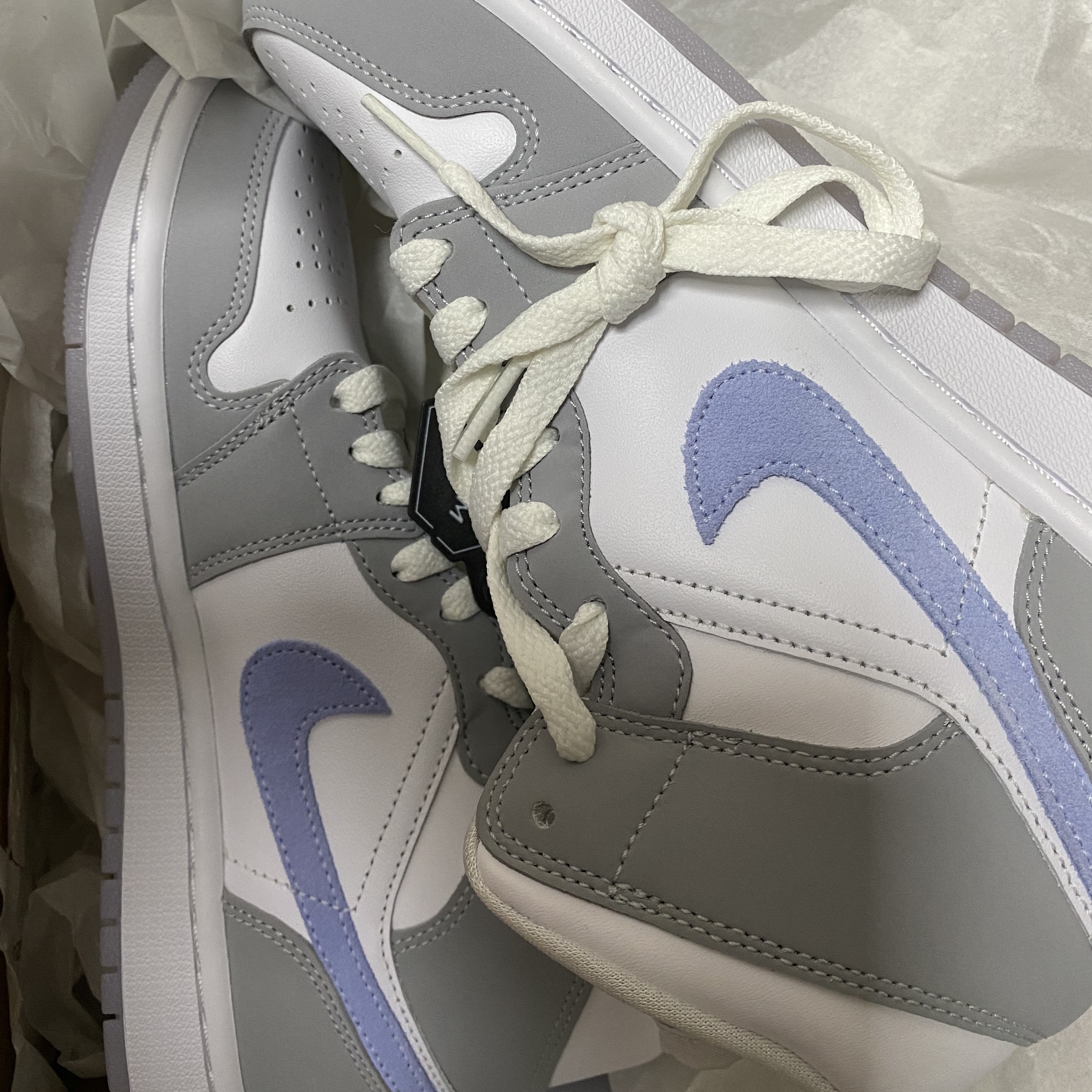 (W) Jordan 1 Mid Wolf Grey 착용 스타일