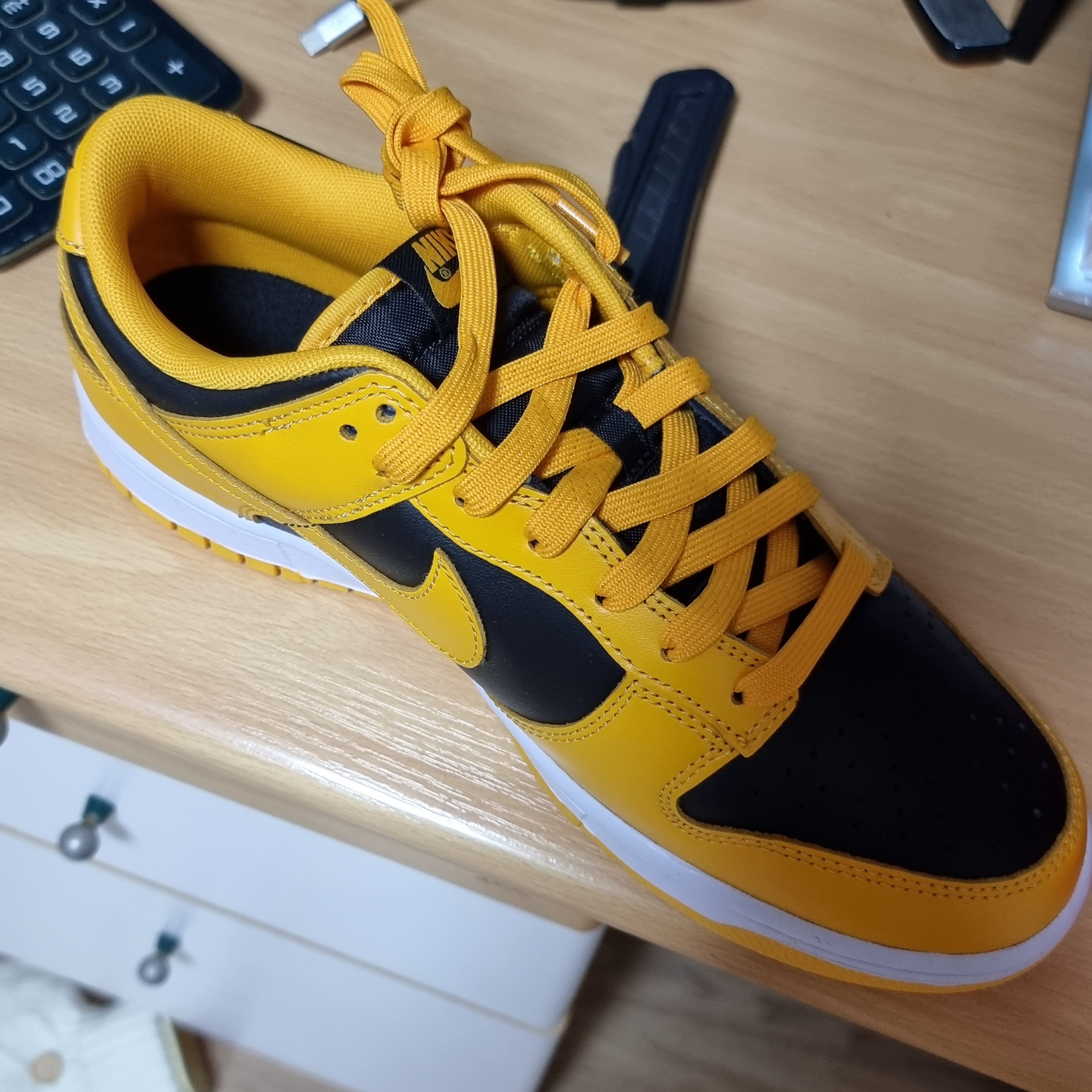 Nike Dunk Low Retro Championship Goldenrod 착용 스타일
