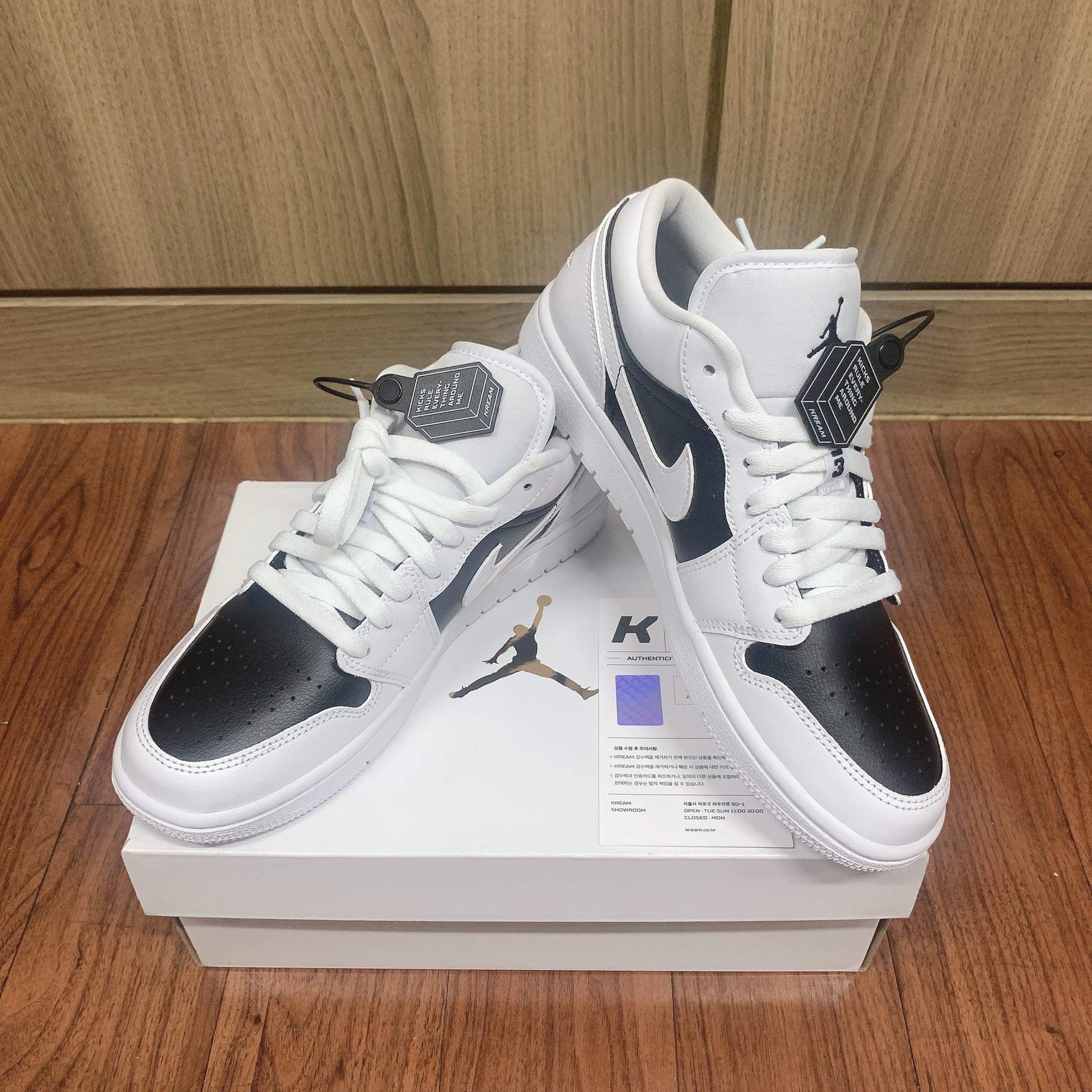 (W) Jordan 1 Low Panda 착용 스타일 - 3