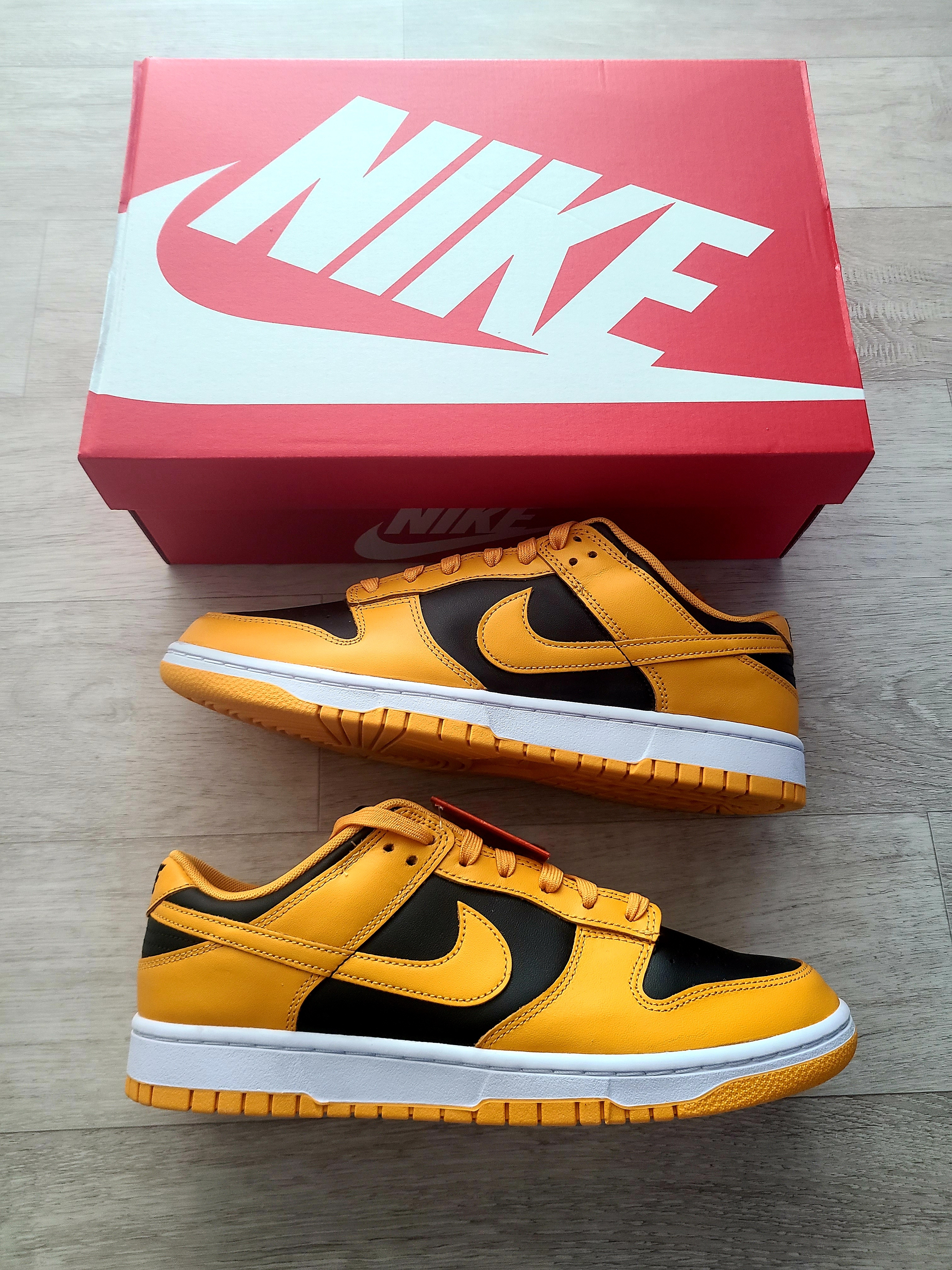 Nike Dunk Low Retro Championship Goldenrod 착용 스타일