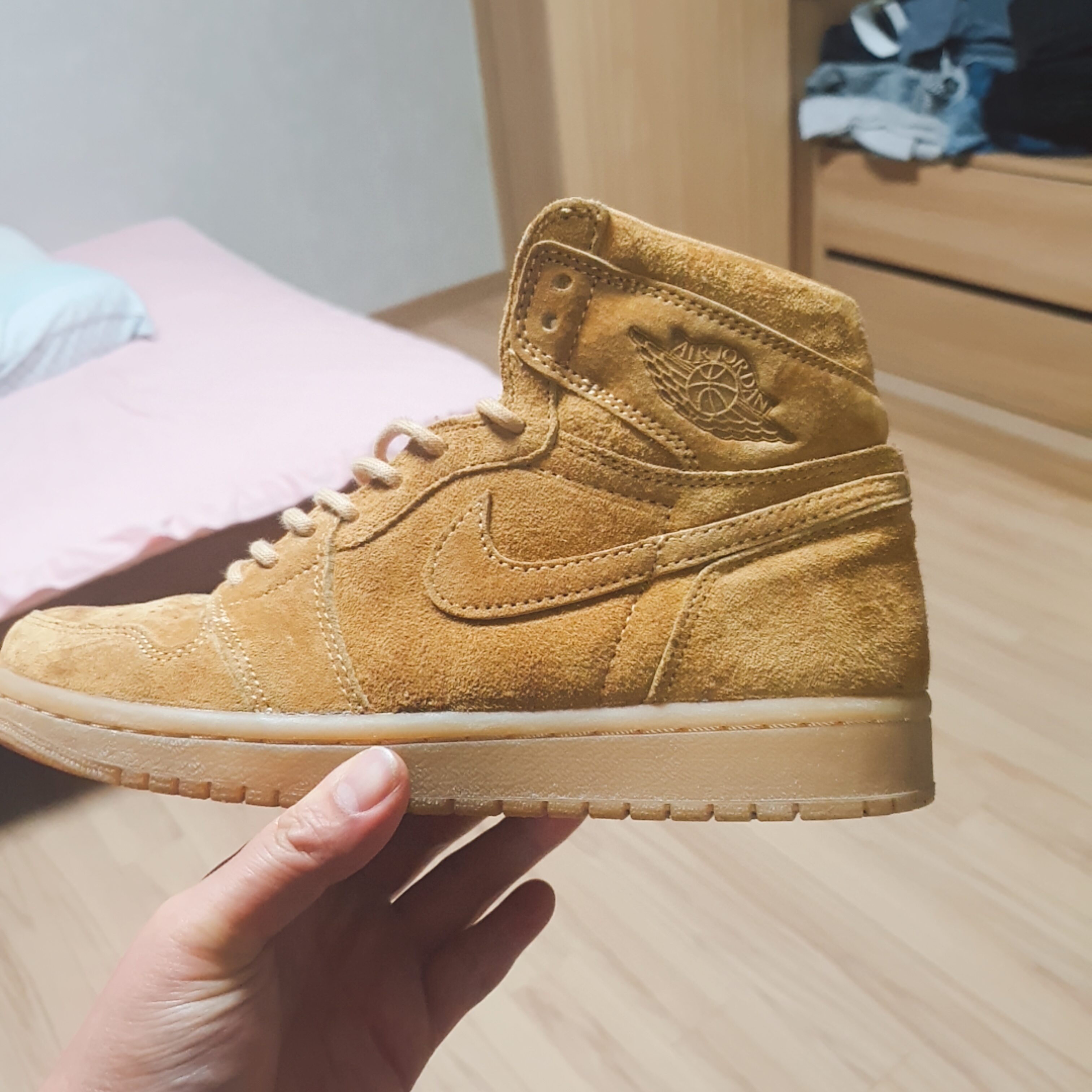 Jordan 1 Retro High Wheat 착용 스타일