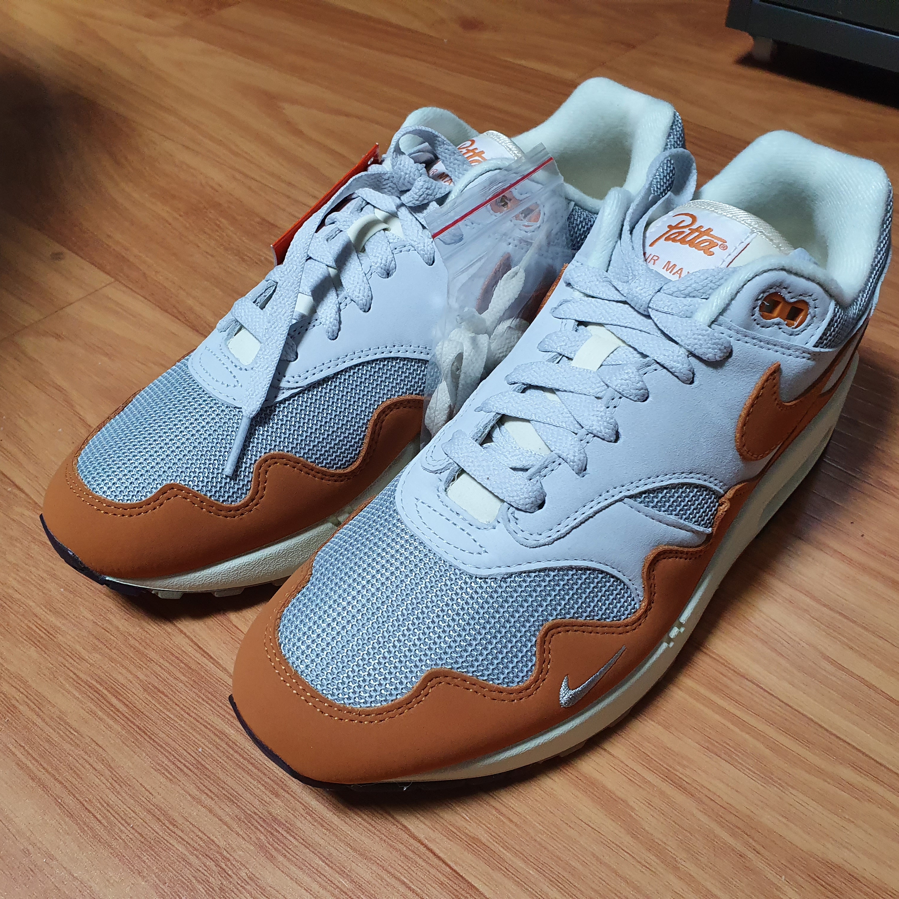 Nike x Patta Air Max 1 Monarch 착용 스타일 - 2