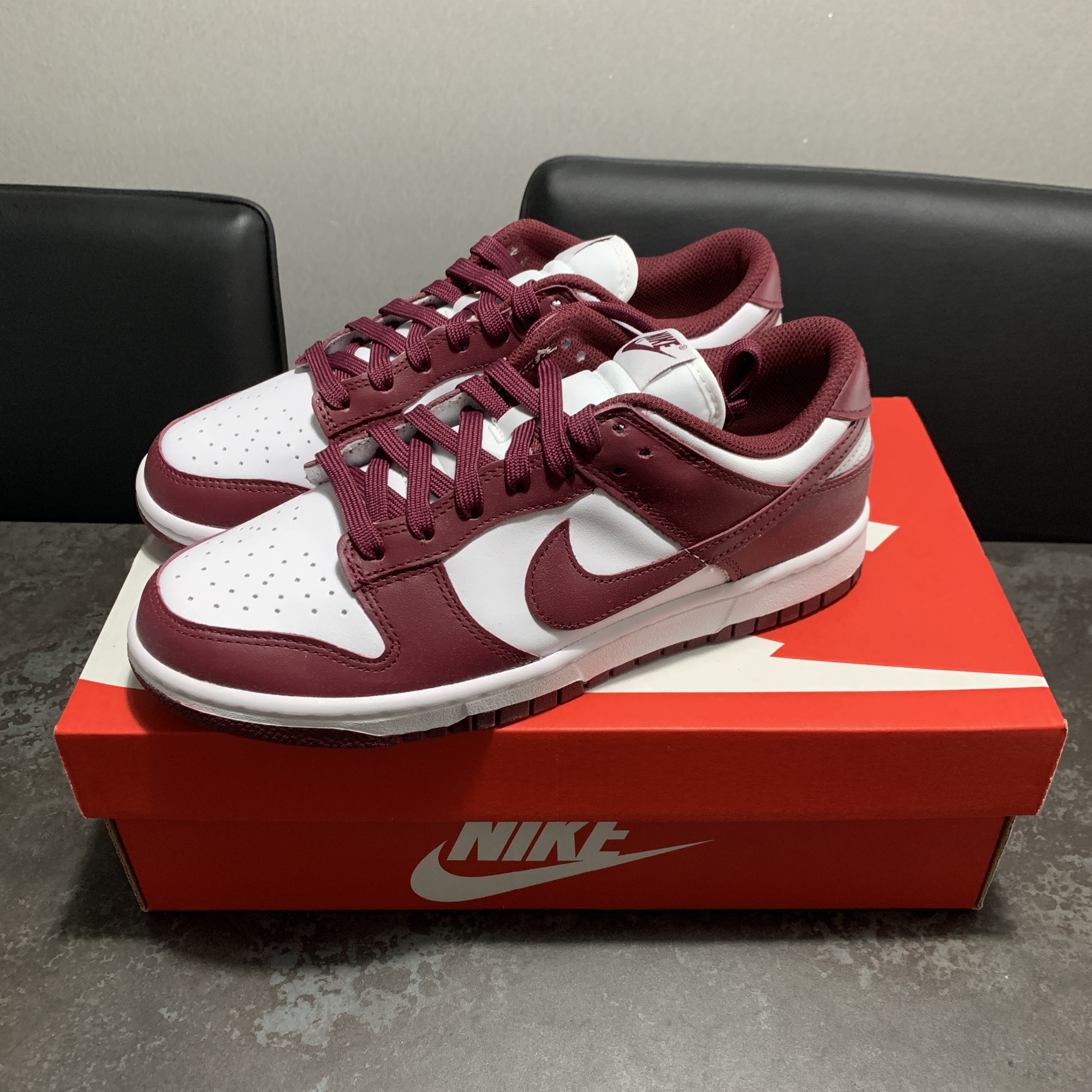 (W) Nike Dunk Low Bordeaux 착용 스타일