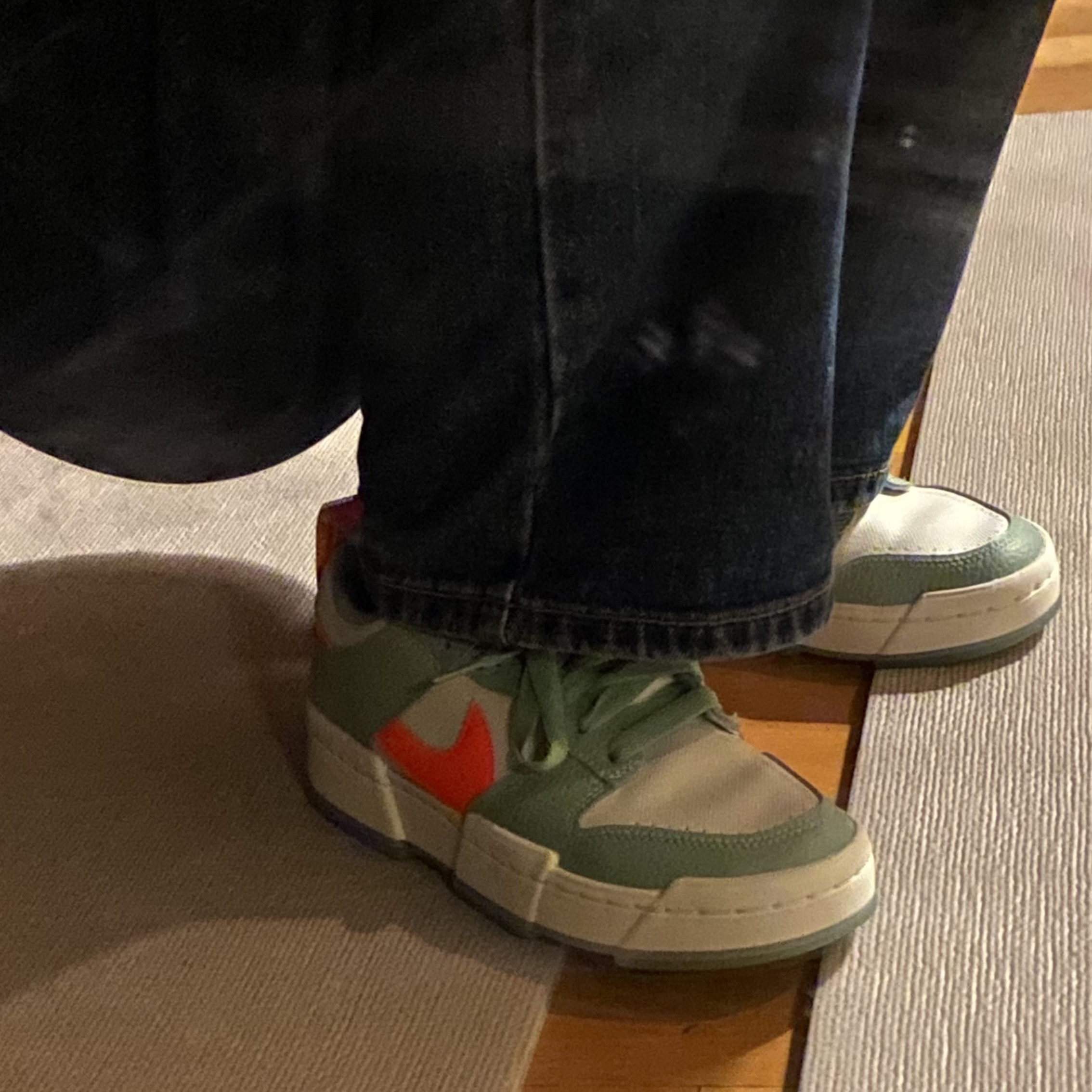 (W) Nike Dunk Low Disrupt Sea Glass 착용 스타일 - 1