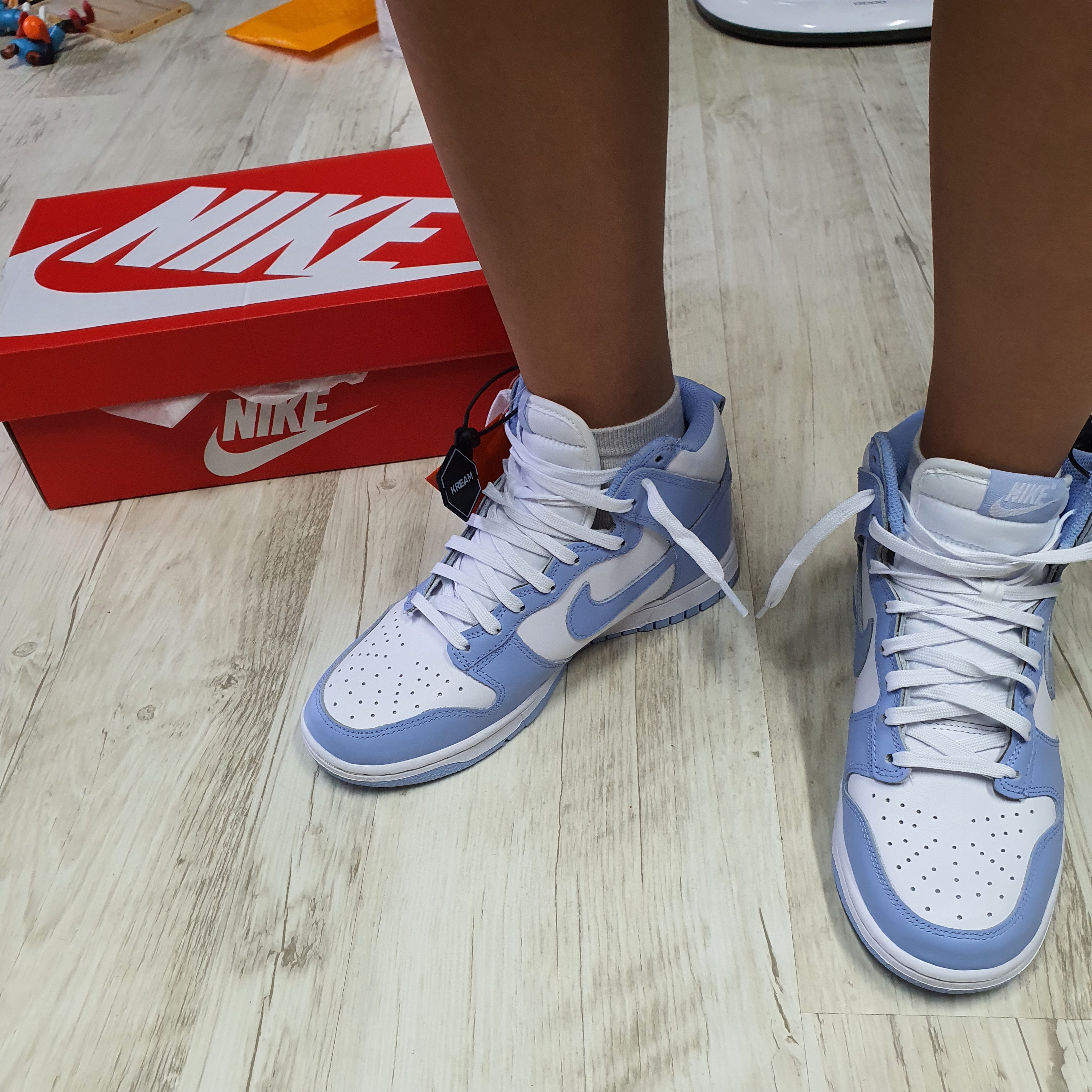 (W) Nike Dunk High Aluminum 착용 스타일 - 4