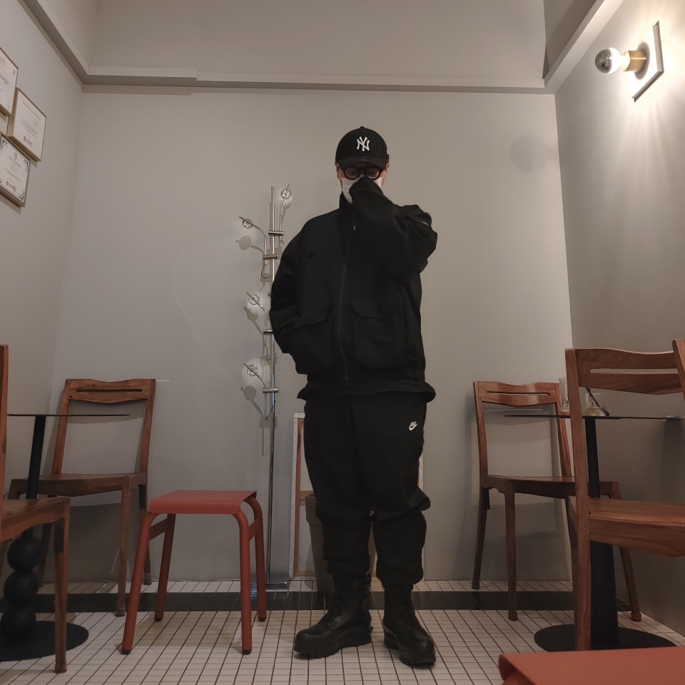 Converse x Ambush Chuck Taylor All Star Duck Boot Black 착용 스타일 - 1