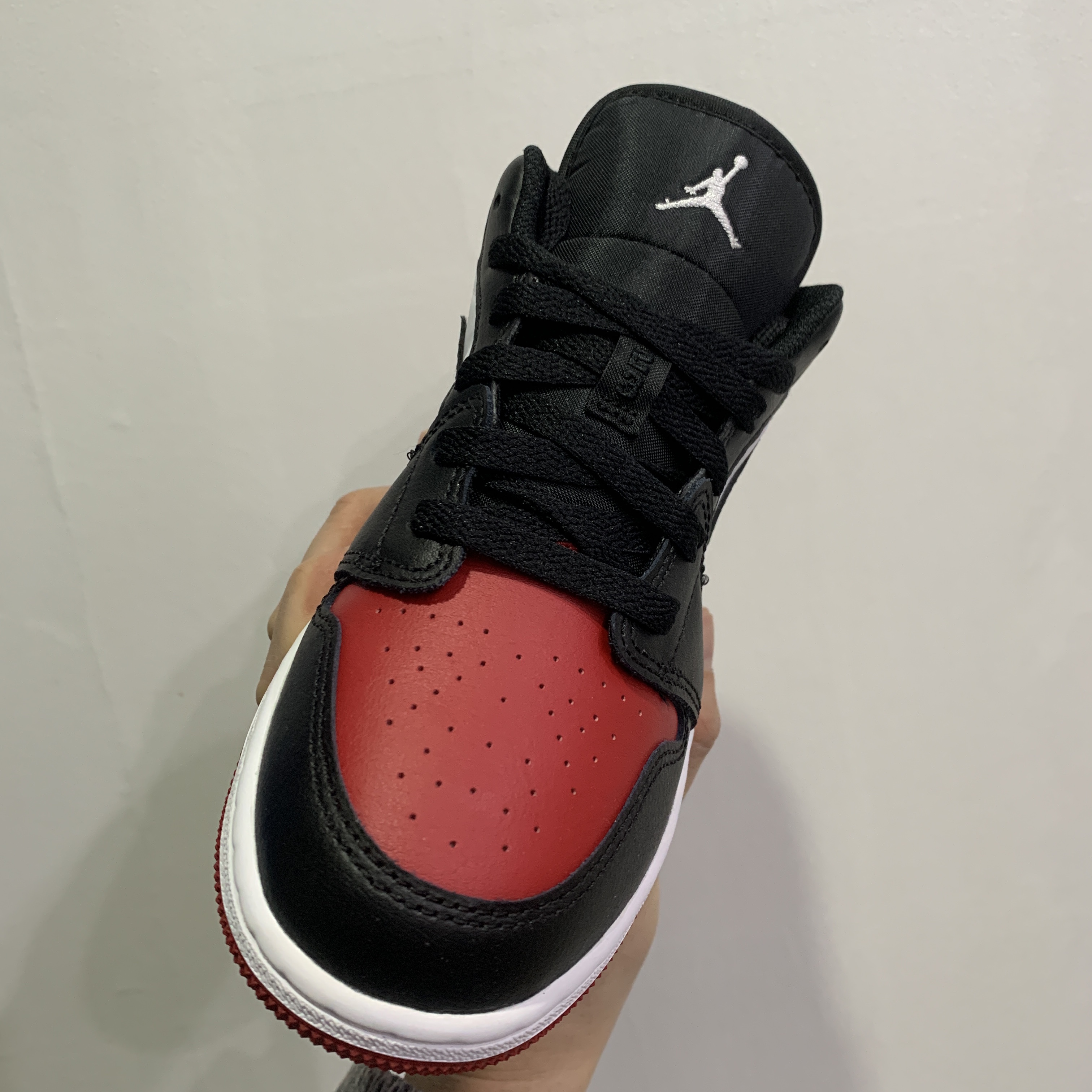 (GS) Jordan 1 Low Bred Toe 착용 스타일 - 3