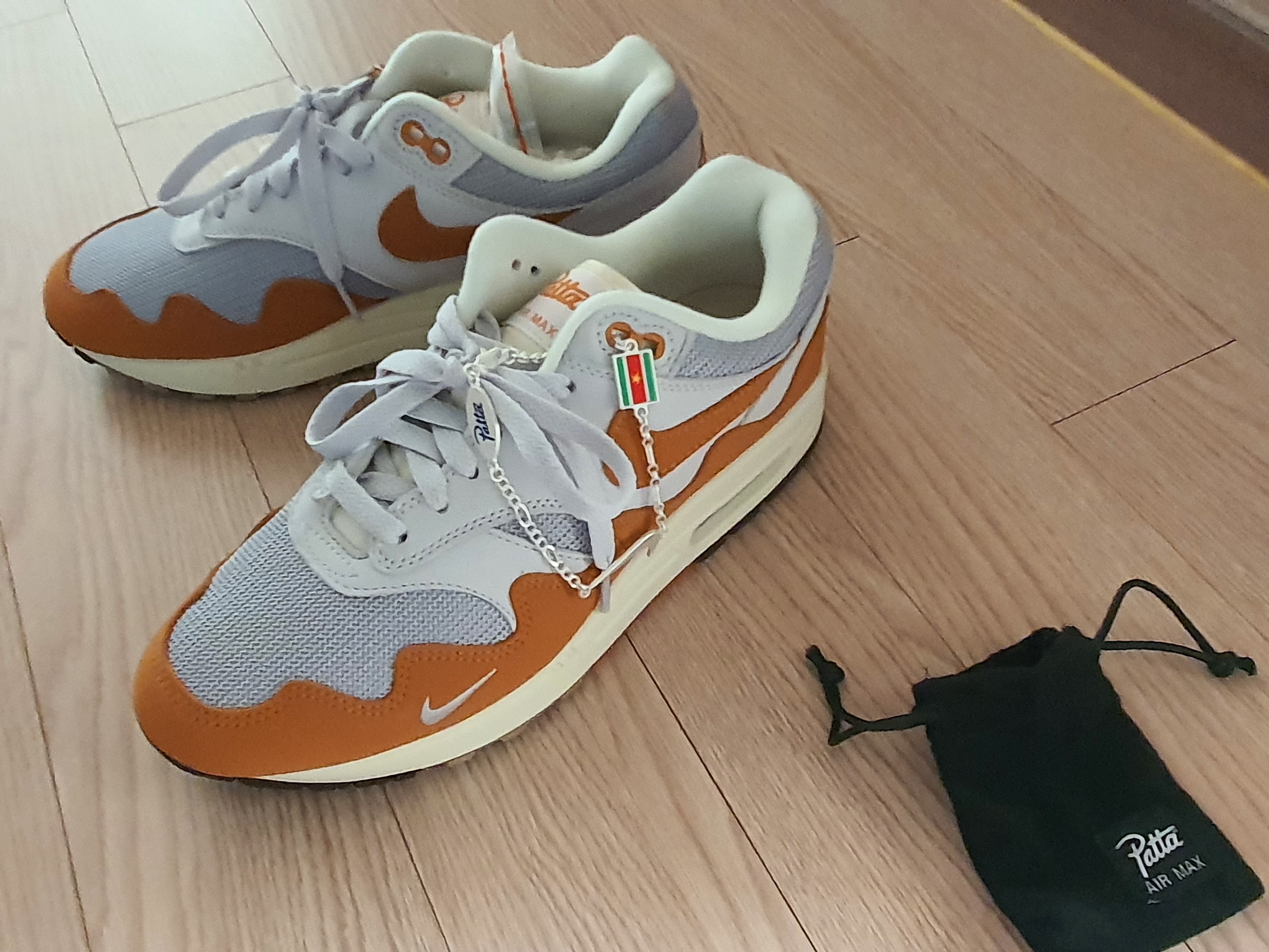 Nike x Patta Air Max 1 Monarch 착용 스타일 - 1