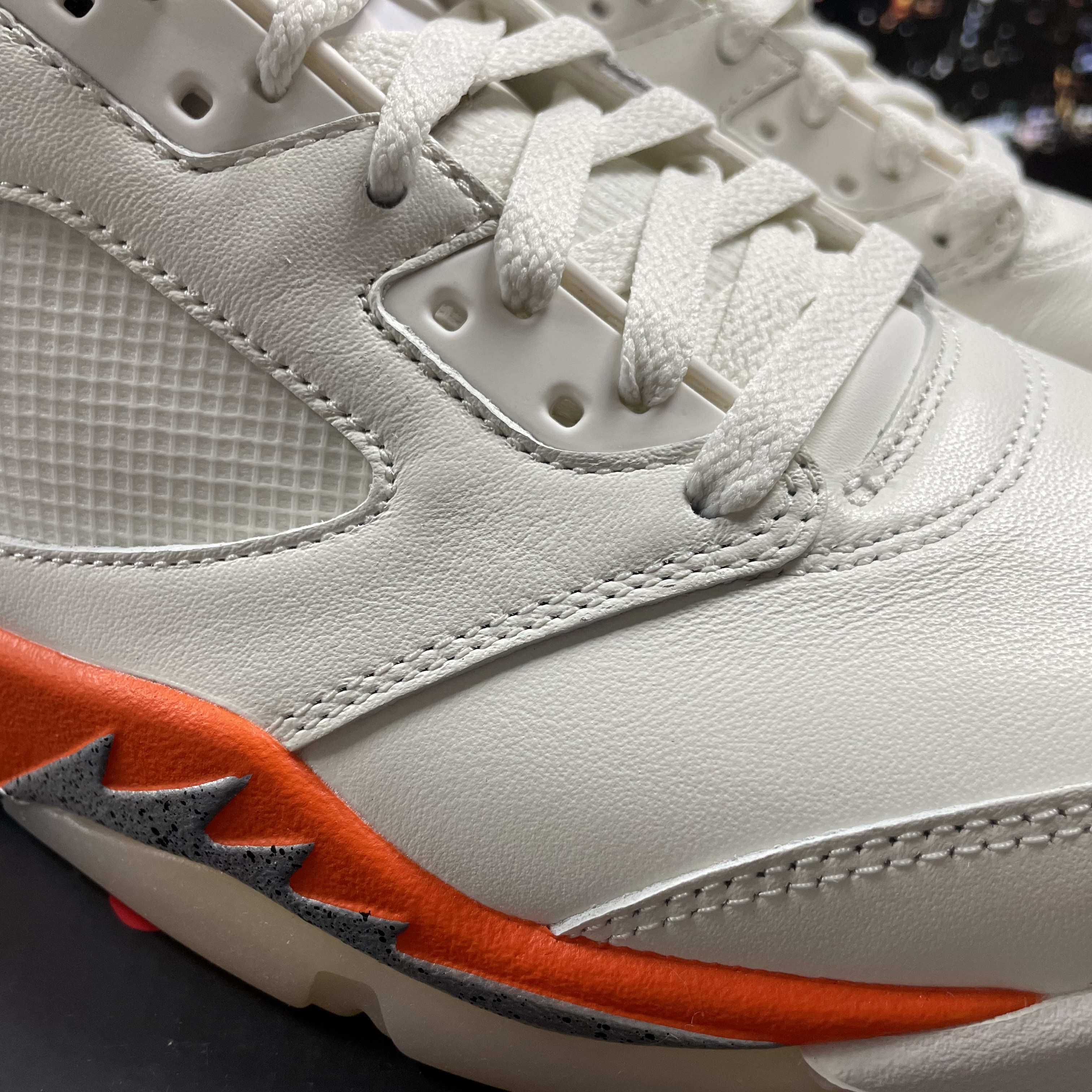 Jordan 5 Retro Orange Blaze 착용 스타일 - 2
