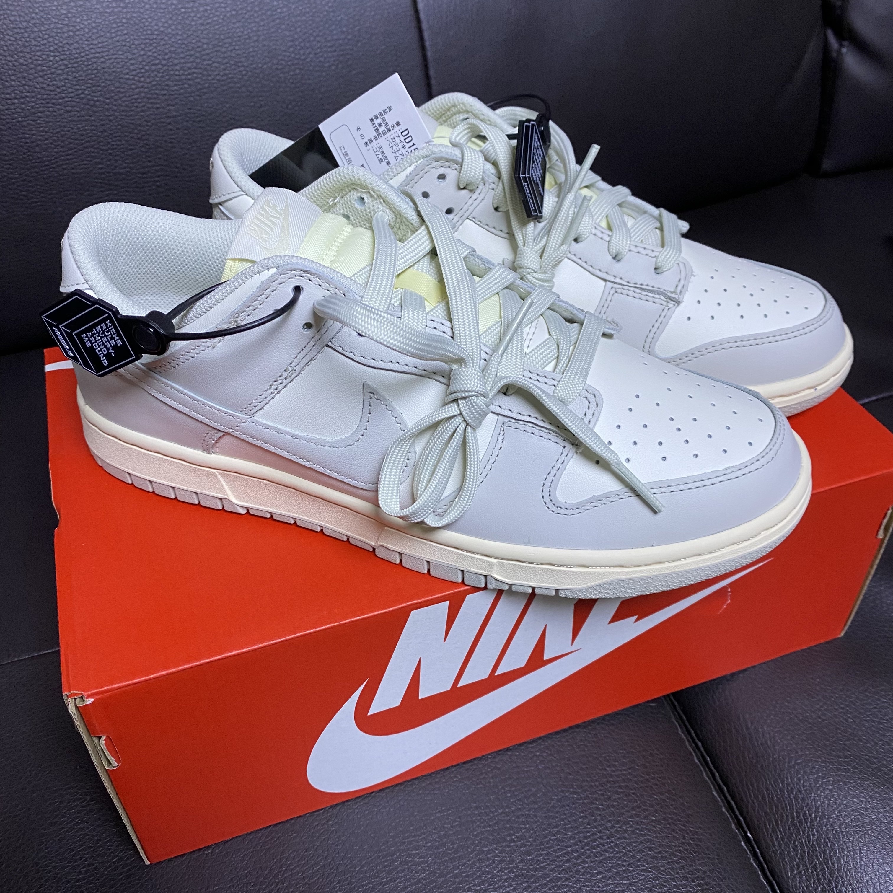 (W) Nike Dunk Low Light Bone 착용 스타일
