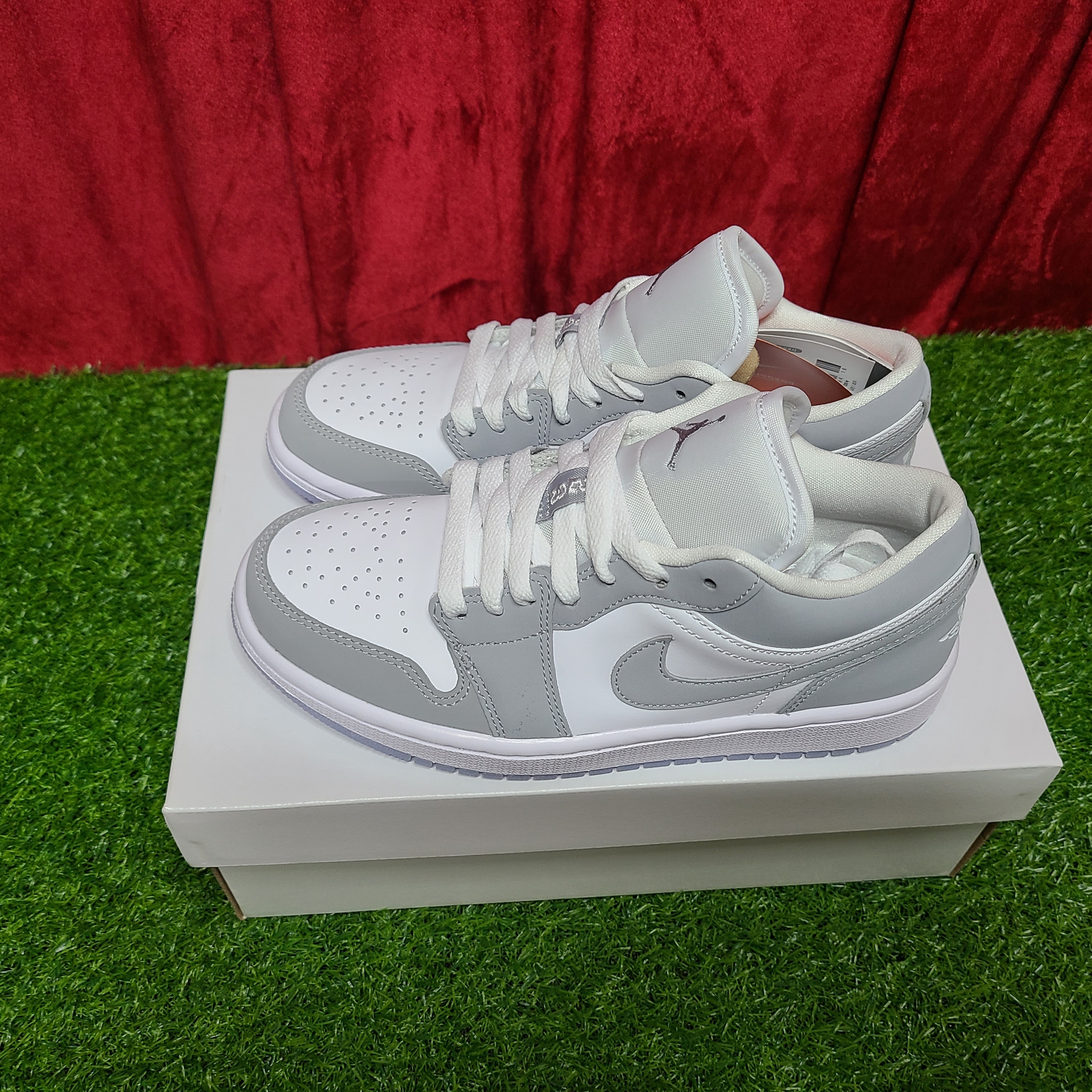 (W) Jordan 1 Low White Wolf Grey 착용 스타일 - 2
