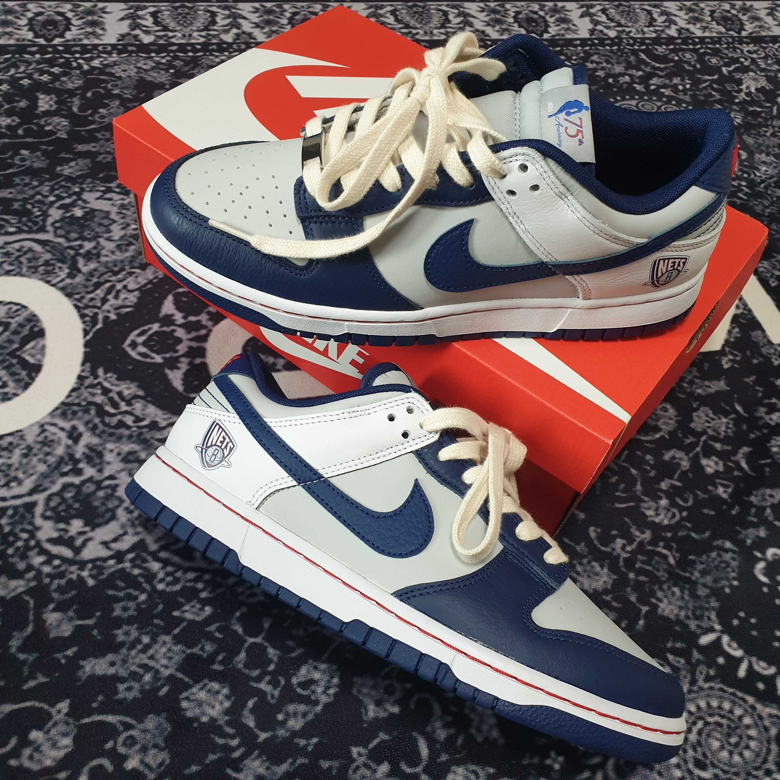 Nike x NBA Dunk Low Retro EMB Nets 착용 스타일 - 1