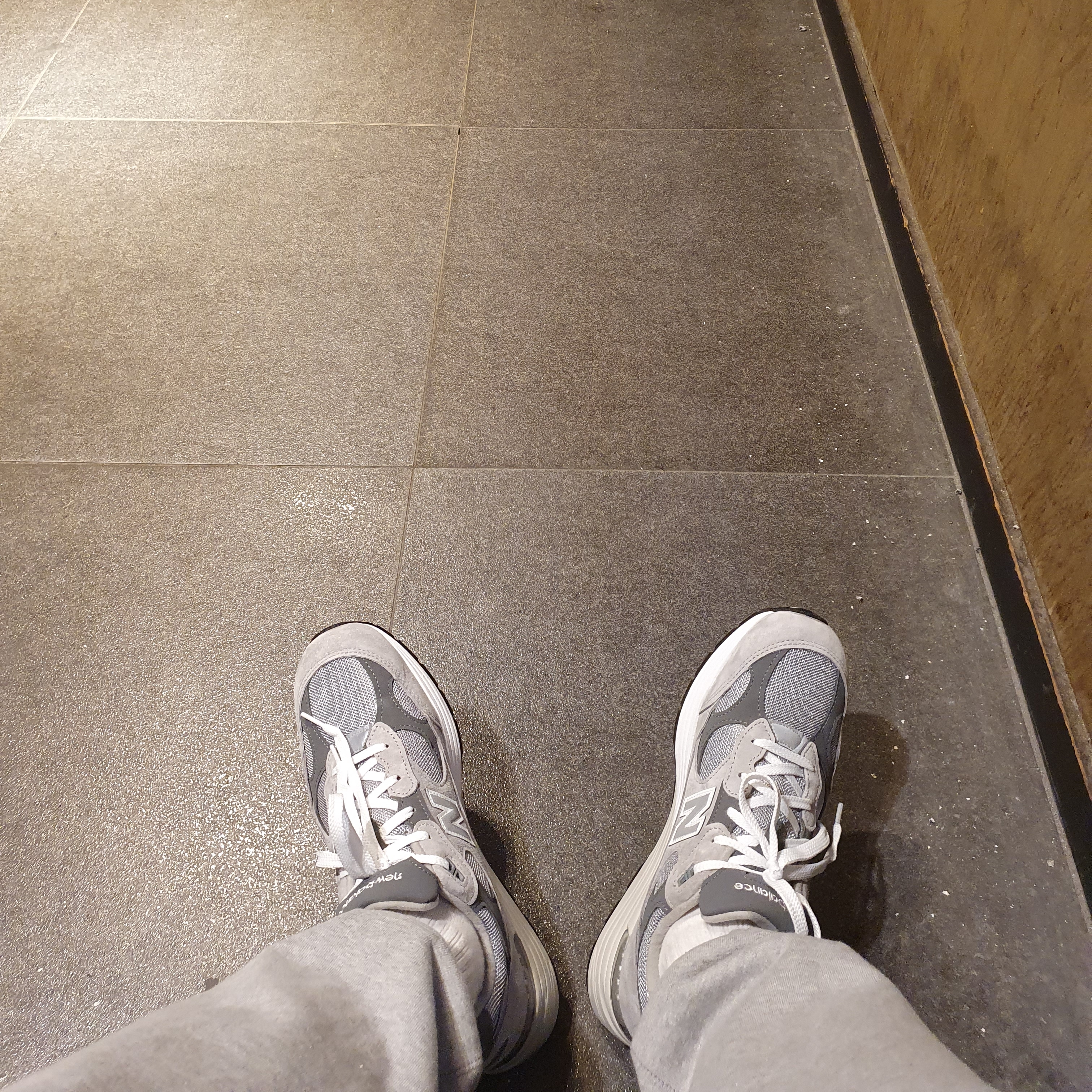 New Balance 992 Made in USA Grey - D Standard 착용 스타일 - 4