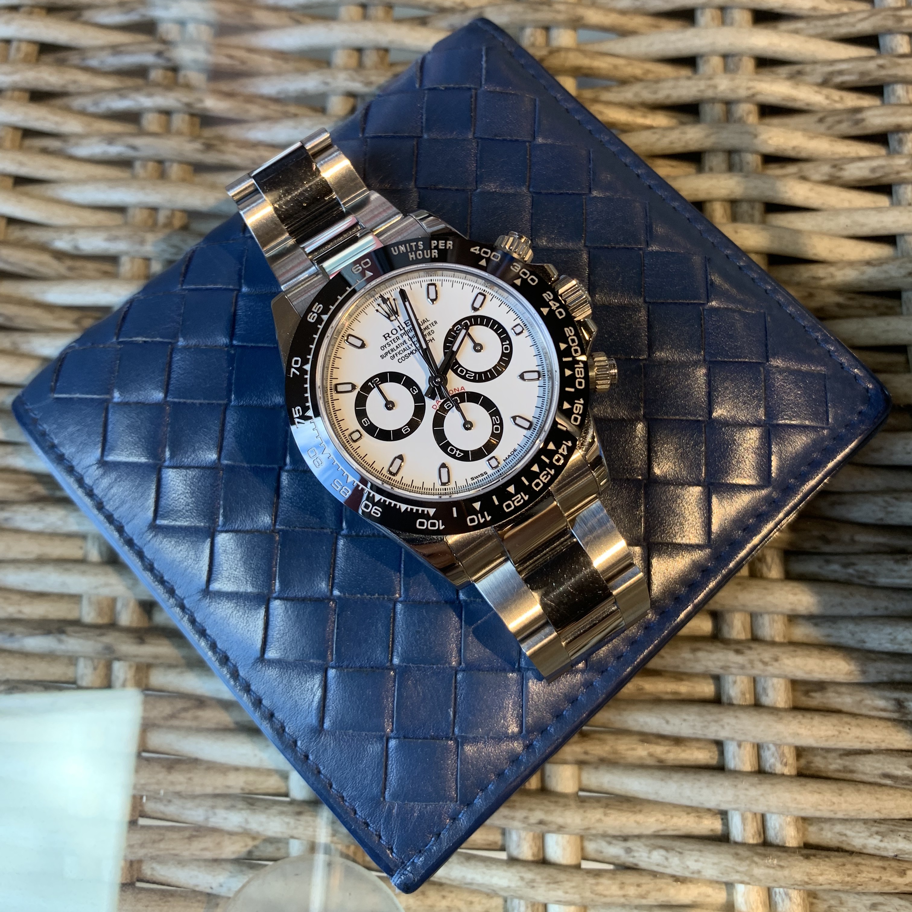 Rolex Cosmograph Daytona 40mm 116500LN White Oyster 착용 스타일 - 2