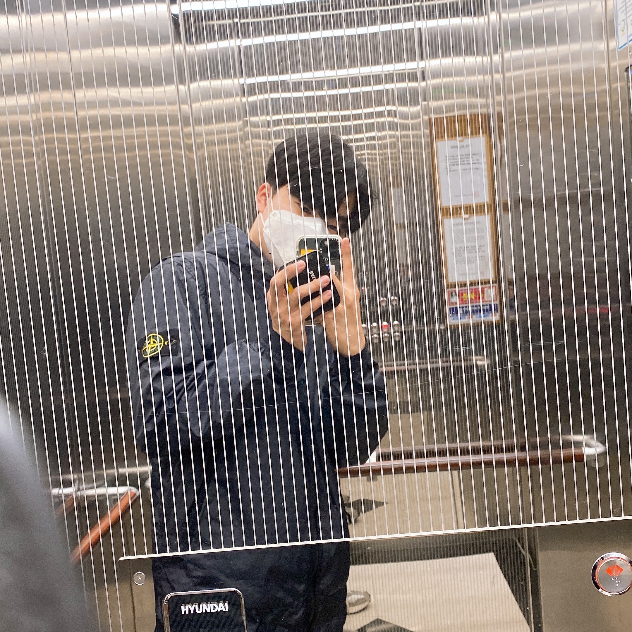 Stone Island 40523 Membrana 3L TC Jacket Navy Blue - 21SS 착용 스타일