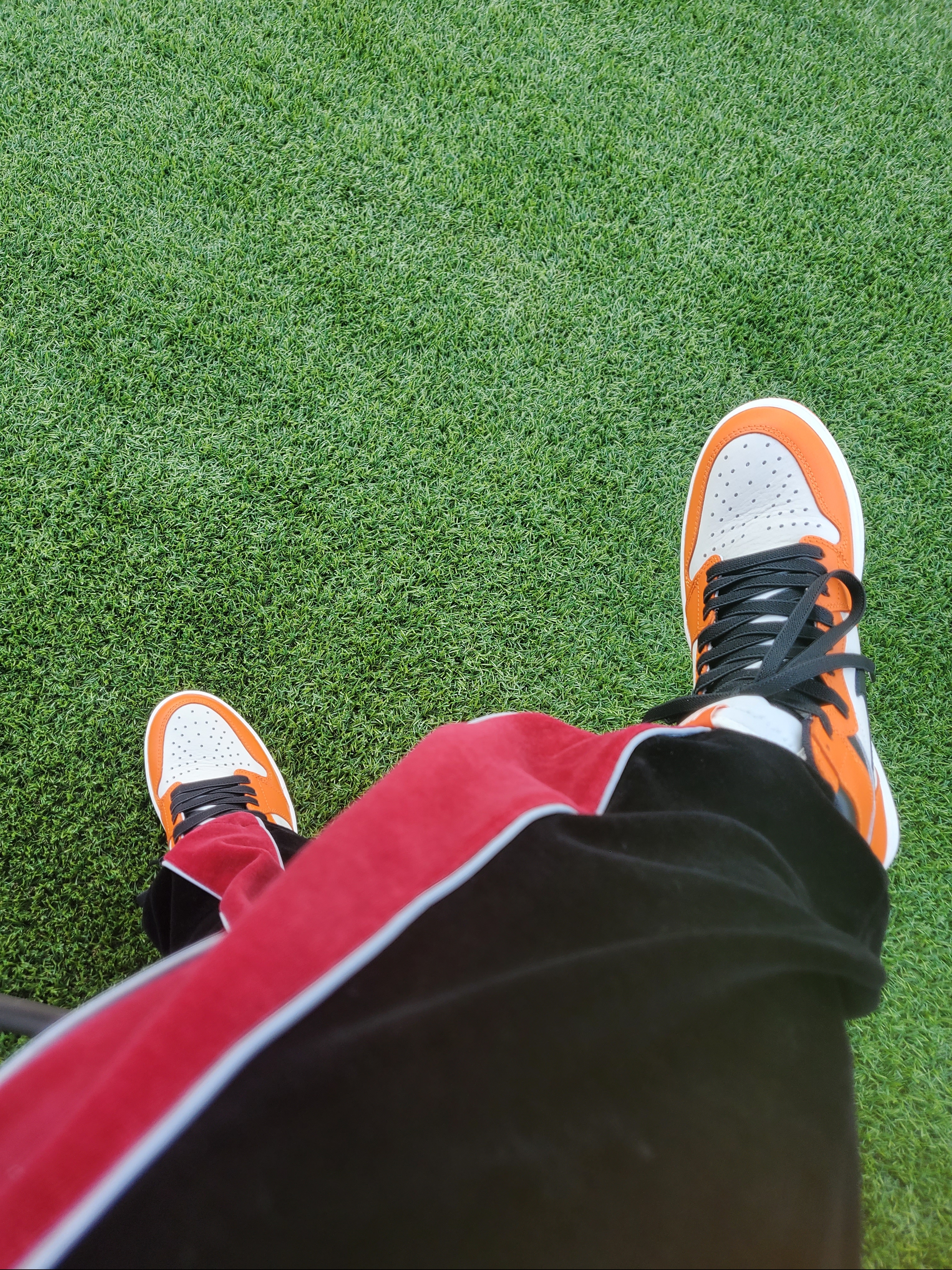 Jordan 1 Retro High OG Reverse Shattered Backboard 착용 스타일 - 1
