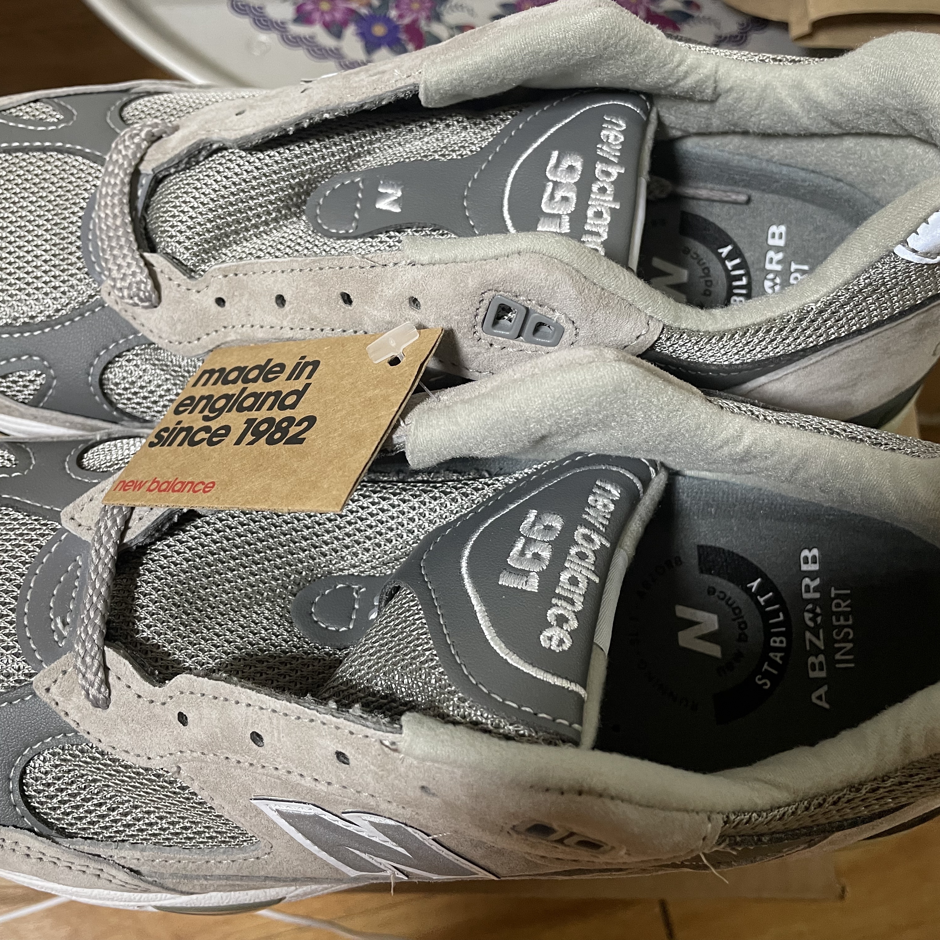 New Balance 991 Made in UK Grey 착용 스타일 - 2