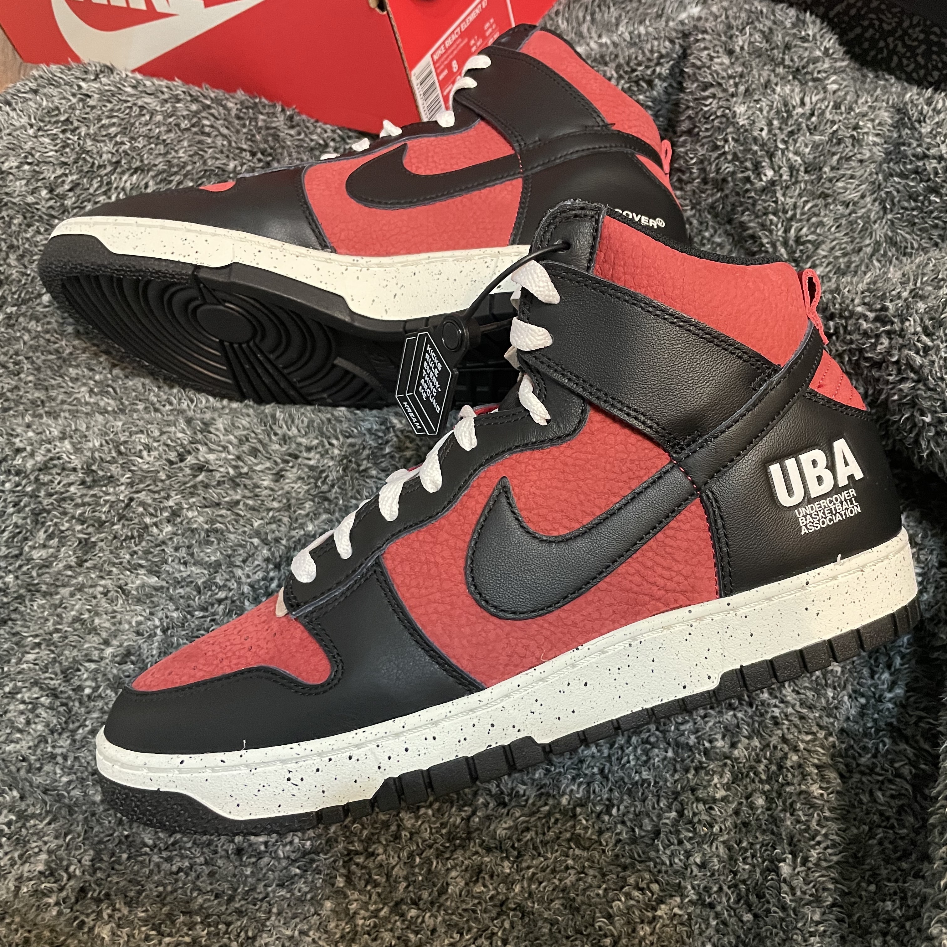 Nike x Undercover Dunk High 1985 Gym Red 착용 스타일 - 1